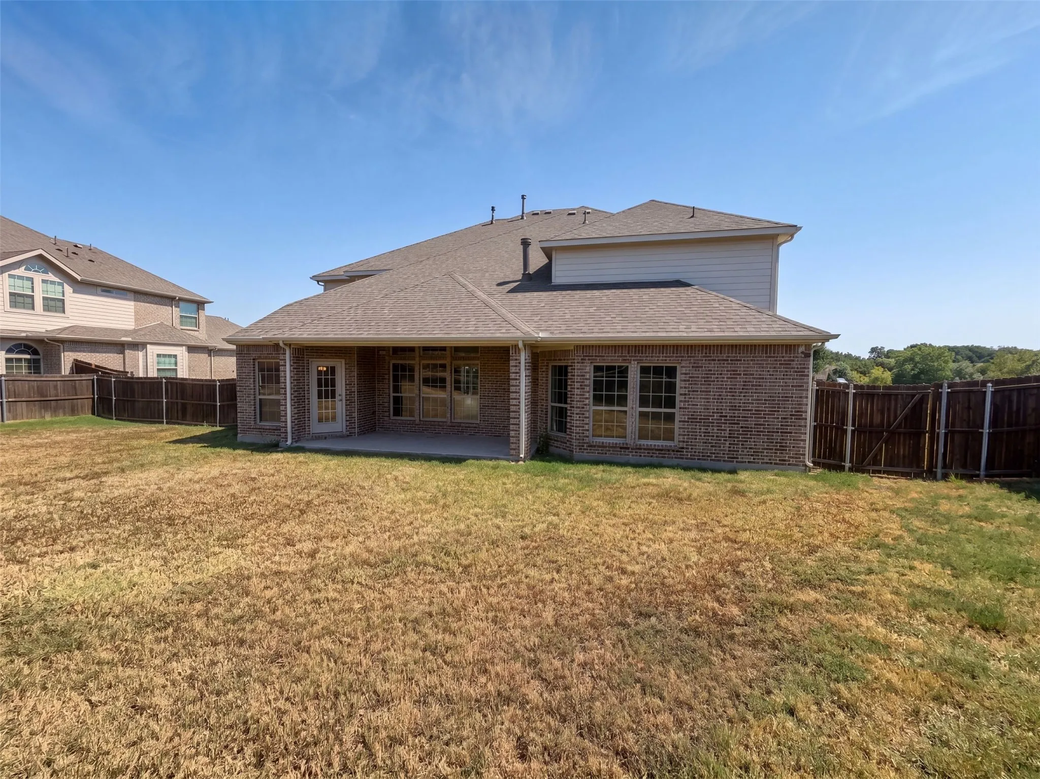 Single Family Residence For Sale in Dallas County , 908 Heath Creek Drive, De Soto, Texas 75115, 5 Bedroom, 4 Bathroom, 2 Garage spaces, 3,948 Sqft, built in 2018, mls#21407741, Real Estate Agent in De Soto, Homes For Sale in Dallas county, Homes For Sale in De Soto, Realtor in De Soto Texas, Real Estate Brokerage Independent Realty Texas, Luminita Cordes Realtor