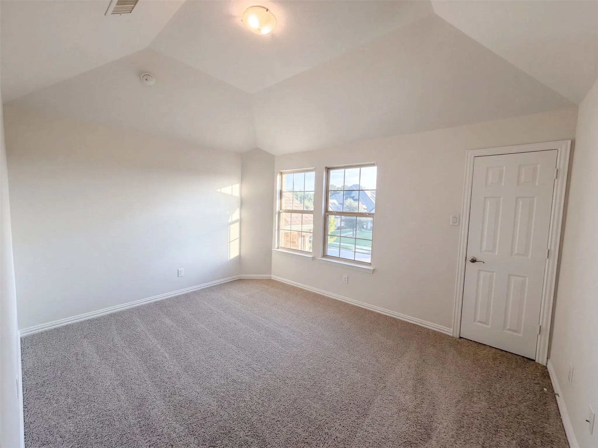 Single Family Residence For Sale in Dallas County , 908 Heath Creek Drive, De Soto, Texas 75115, 5 Bedroom, 4 Bathroom, 2 Garage spaces, 3,948 Sqft, built in 2018, mls#21407741, Real Estate Agent in De Soto, Homes For Sale in Dallas county, Homes For Sale in De Soto, Realtor in De Soto Texas, Real Estate Brokerage Independent Realty Texas, Luminita Cordes Realtor