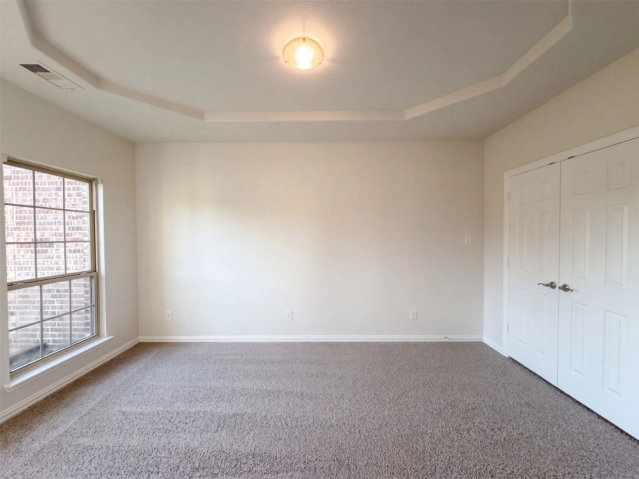 Single Family Residence For Sale in Dallas County , 908 Heath Creek Drive, De Soto, Texas 75115, 5 Bedroom, 4 Bathroom, 2 Garage spaces, 3,948 Sqft, built in 2018, mls#21407741, Real Estate Agent in De Soto, Homes For Sale in Dallas county, Homes For Sale in De Soto, Realtor in De Soto Texas, Real Estate Brokerage Independent Realty Texas, Luminita Cordes Realtor