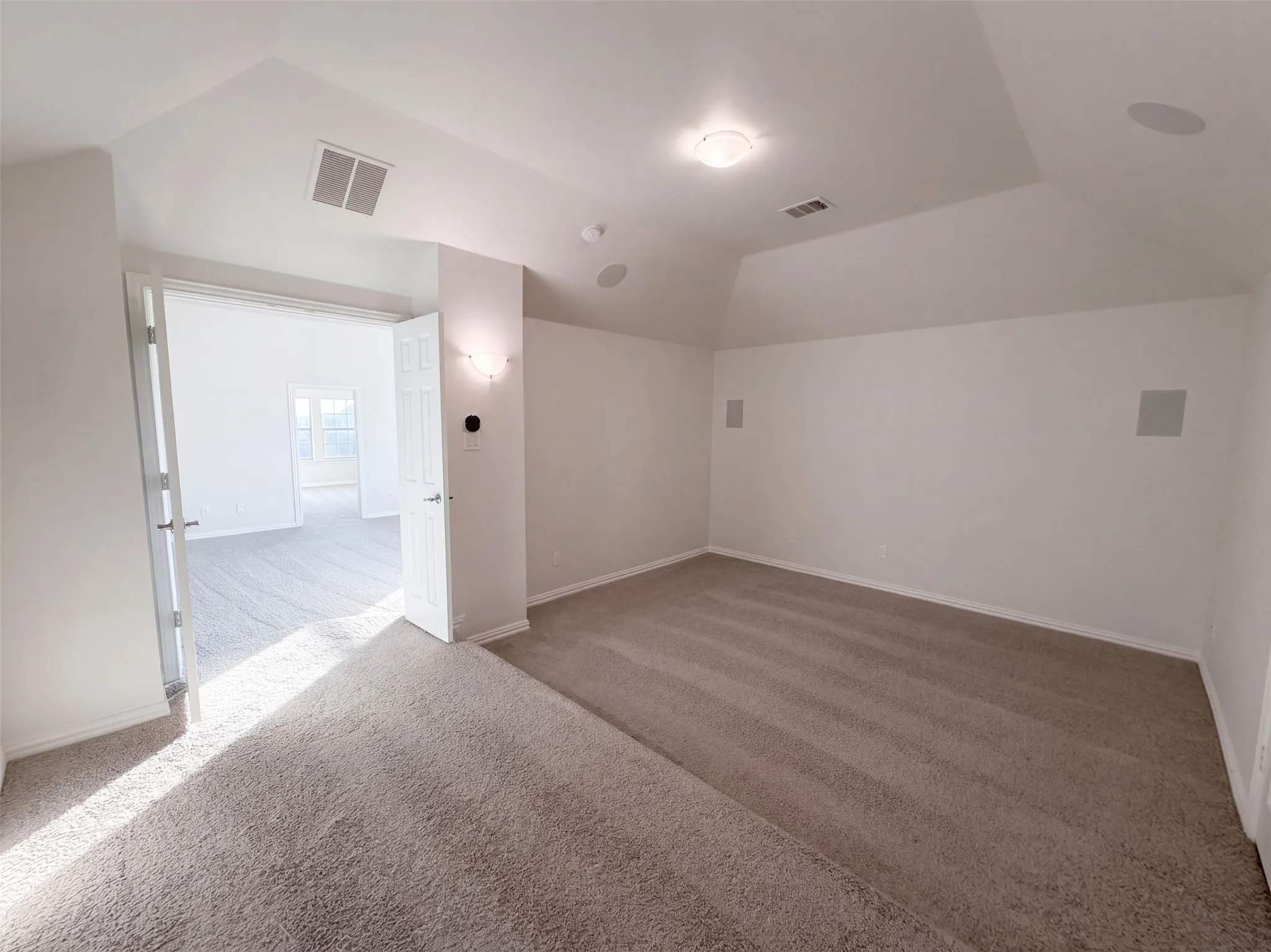 Single Family Residence For Sale in Dallas County , 908 Heath Creek Drive, De Soto, Texas 75115, 5 Bedroom, 4 Bathroom, 2 Garage spaces, 3,948 Sqft, built in 2018, mls#21407741, Real Estate Agent in De Soto, Homes For Sale in Dallas county, Homes For Sale in De Soto, Realtor in De Soto Texas, Real Estate Brokerage Independent Realty Texas, Luminita Cordes Realtor
