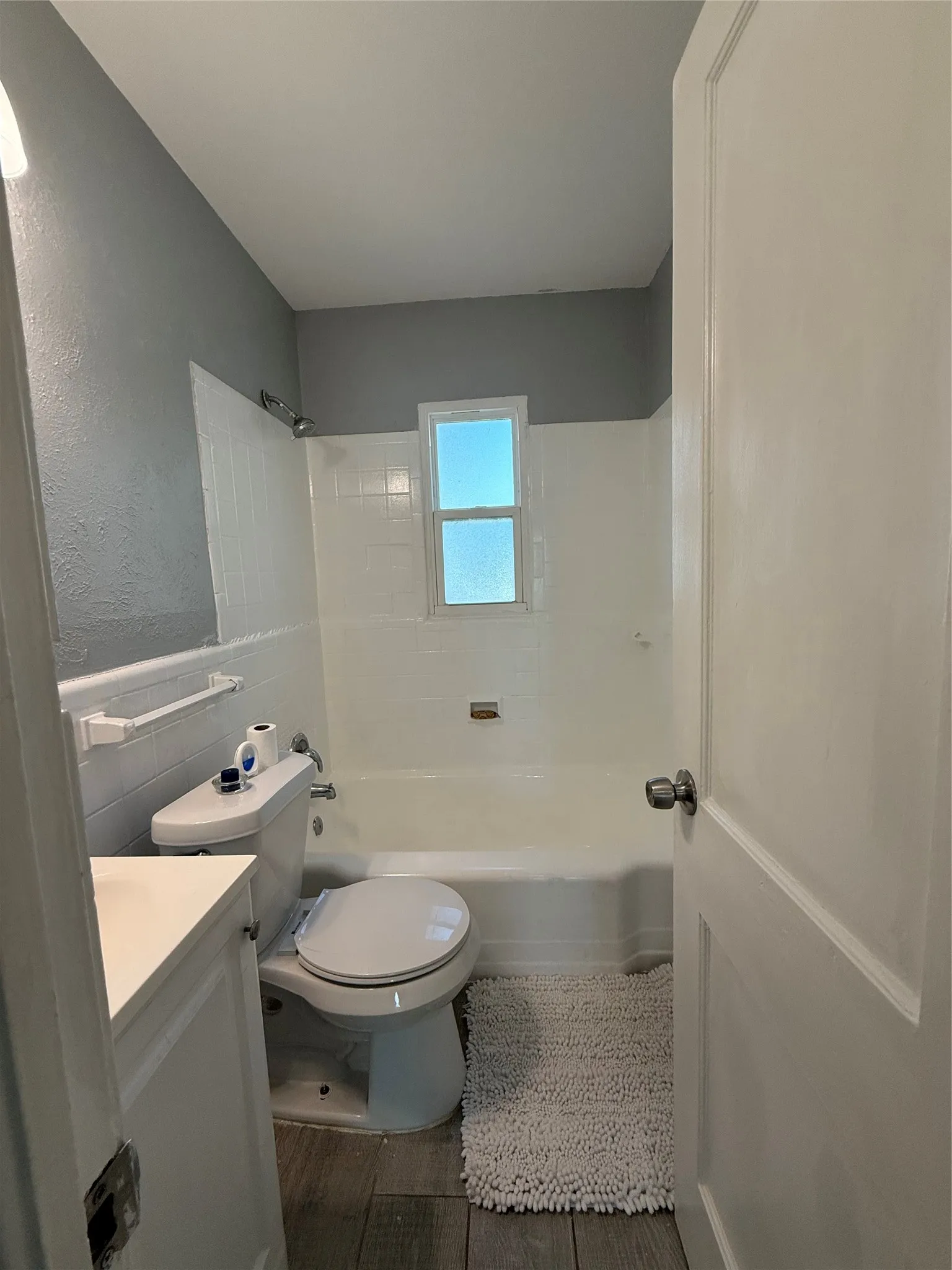 Duplex For Rent in Tarrant County , 4127 Fox Drive, Fort Worth, Texas 76117, 2 Bedroom, 1 Bathroom, Garage spaces, 705 Sqft, built in 1950, mls#21407742, Real Estate Agent in Fort Worth, Homes For Rent in Tarrant county, Homes For Rent in Fort Worth, Realtor in Fort Worth Texas, Real Estate Brokerage Independent Realty Texas, Luminita Cordes Realtor