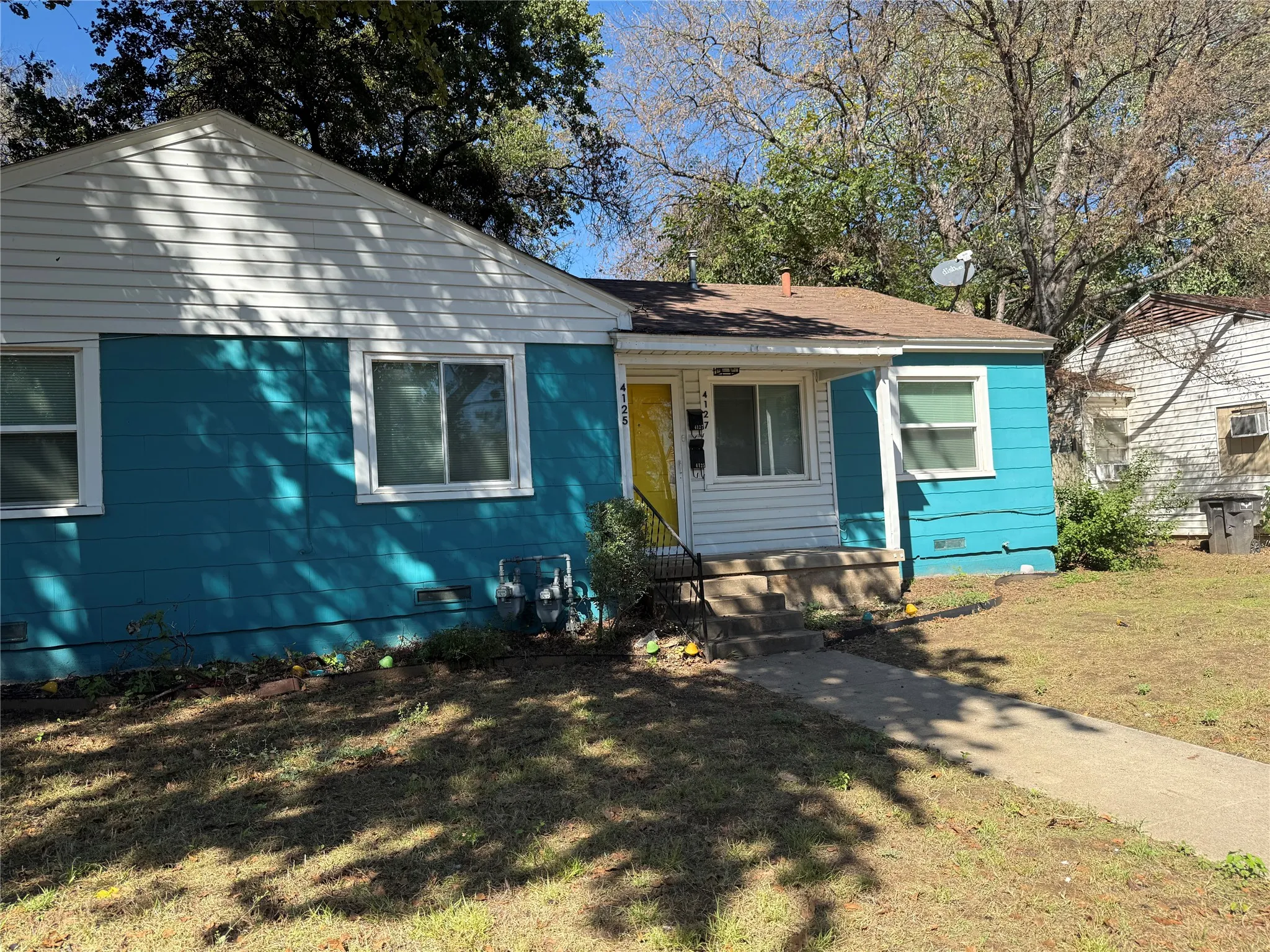Duplex For Rent in Tarrant County , 4127 Fox Drive, Fort Worth, Texas 76117, 2 Bedroom, 1 Bathroom, Garage spaces, 705 Sqft, built in 1950, mls#21407742, Real Estate Agent in Fort Worth, Homes For Rent in Tarrant county, Homes For Rent in Fort Worth, Realtor in Fort Worth Texas, Real Estate Brokerage Independent Realty Texas, Luminita Cordes Realtor
