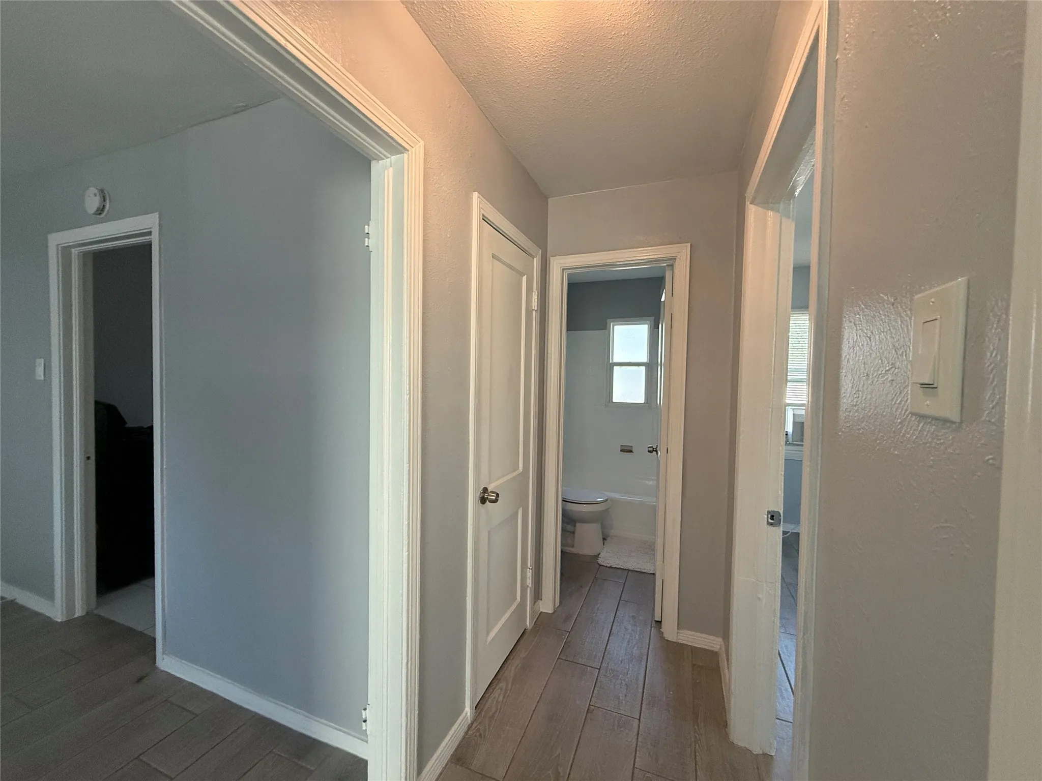 Duplex For Rent in Tarrant County , 4127 Fox Drive, Fort Worth, Texas 76117, 2 Bedroom, 1 Bathroom, Garage spaces, 705 Sqft, built in 1950, mls#21407742, Real Estate Agent in Fort Worth, Homes For Rent in Tarrant county, Homes For Rent in Fort Worth, Realtor in Fort Worth Texas, Real Estate Brokerage Independent Realty Texas, Luminita Cordes Realtor