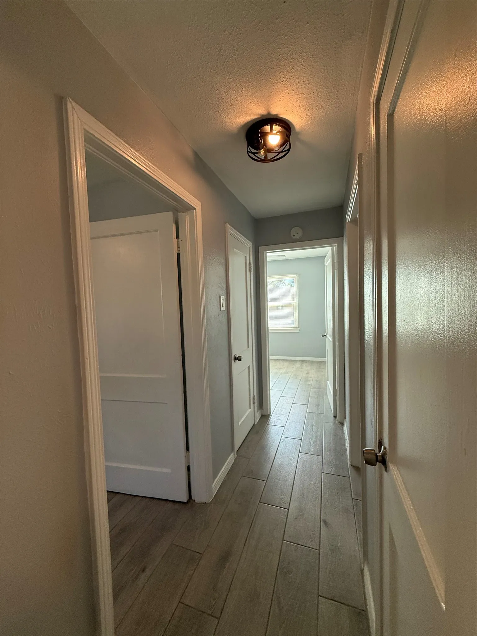 Duplex For Rent in Tarrant County , 4127 Fox Drive, Fort Worth, Texas 76117, 2 Bedroom, 1 Bathroom, Garage spaces, 705 Sqft, built in 1950, mls#21407742, Real Estate Agent in Fort Worth, Homes For Rent in Tarrant county, Homes For Rent in Fort Worth, Realtor in Fort Worth Texas, Real Estate Brokerage Independent Realty Texas, Luminita Cordes Realtor