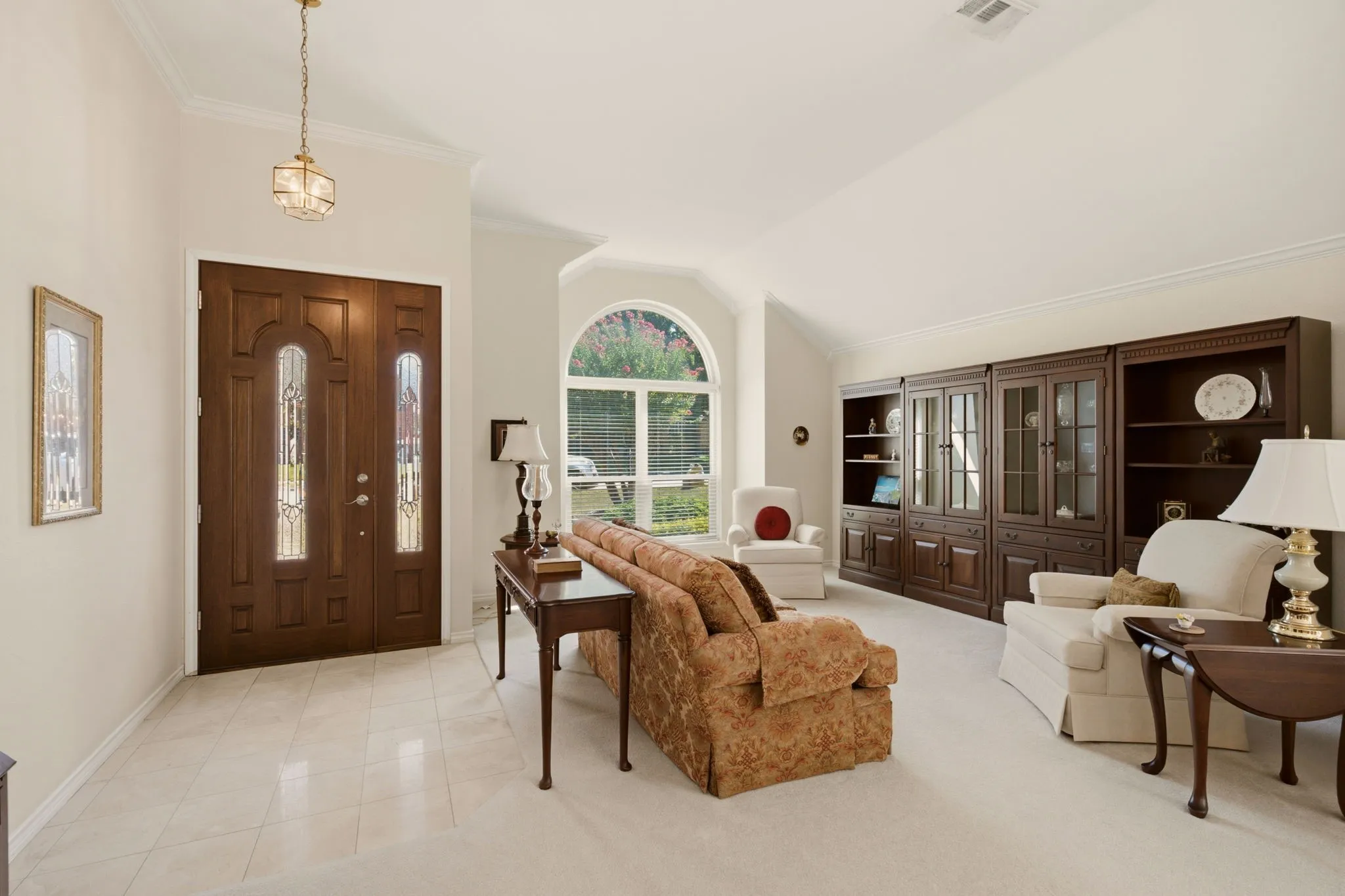 Single Family Residence For Sale in Collin County , 2638 Valley Creek Trail, Mc Kinney, Texas 75072, 3 Bedroom, 2 Bathroom, 2 Garage spaces, 2,283 Sqft, built in 1989, mls#21406627, Real Estate Agent in Mc Kinney, Homes For Sale in Collin county, Homes For Sale in Mc Kinney, Realtor in Mc Kinney Texas, Real Estate Brokerage Independent Realty Texas, Luminita Cordes Realtor