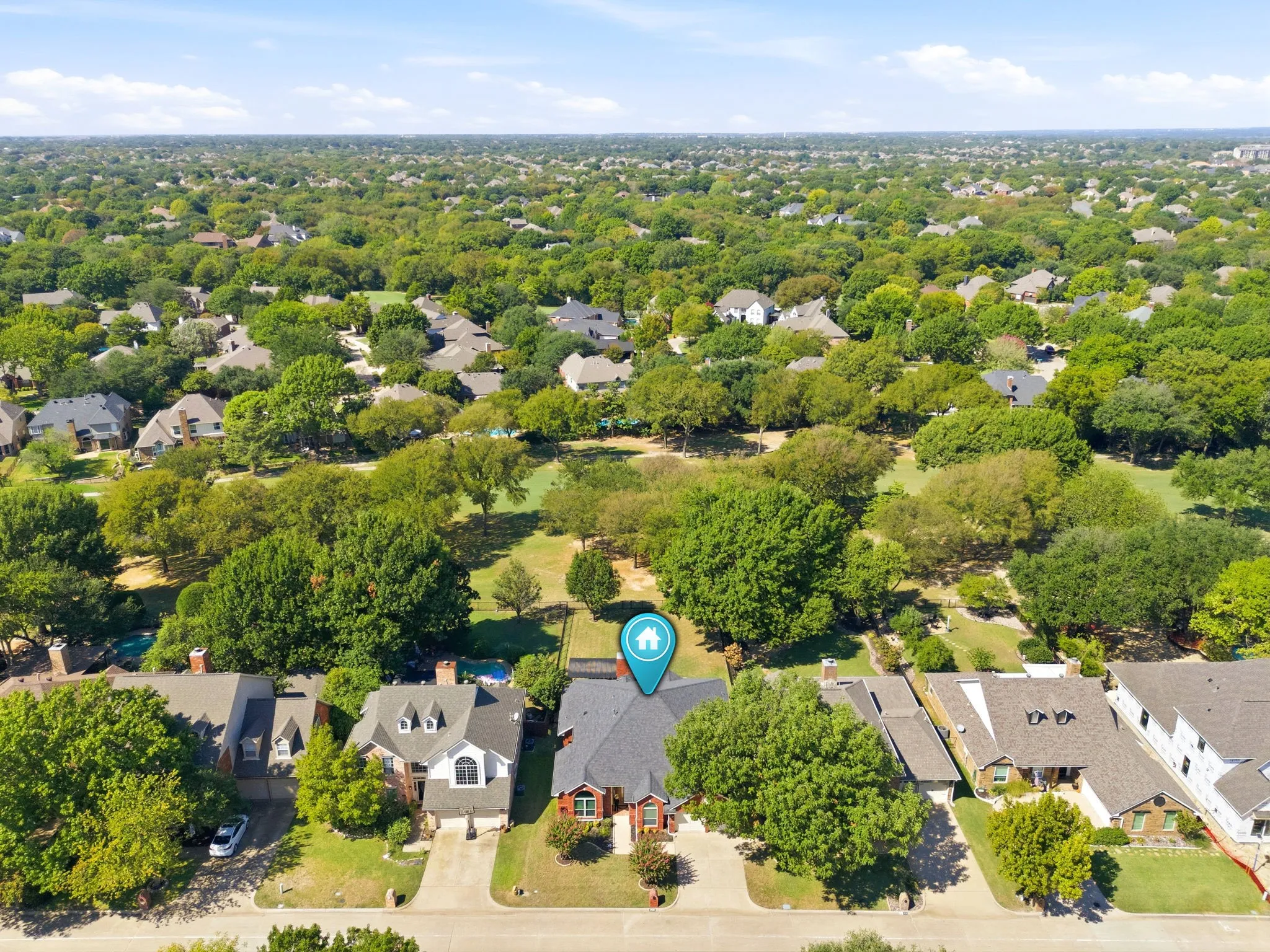Single Family Residence For Sale in Collin County , 2638 Valley Creek Trail, Mc Kinney, Texas 75072, 3 Bedroom, 2 Bathroom, 2 Garage spaces, 2,283 Sqft, built in 1989, mls#21406627, Real Estate Agent in Mc Kinney, Homes For Sale in Collin county, Homes For Sale in Mc Kinney, Realtor in Mc Kinney Texas, Real Estate Brokerage Independent Realty Texas, Luminita Cordes Realtor