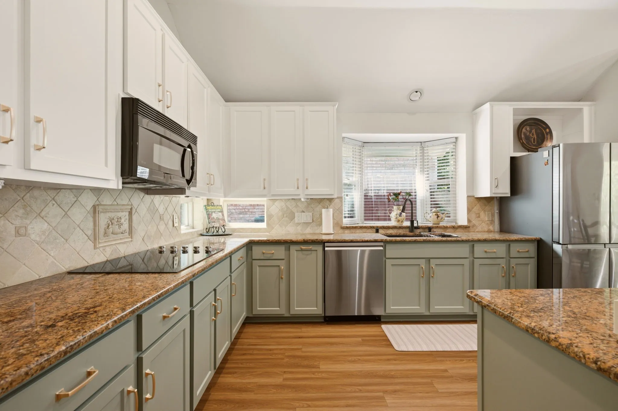 Single Family Residence For Sale in Collin County , 2638 Valley Creek Trail, Mc Kinney, Texas 75072, 3 Bedroom, 2 Bathroom, 2 Garage spaces, 2,283 Sqft, built in 1989, mls#21406627, Real Estate Agent in Mc Kinney, Homes For Sale in Collin county, Homes For Sale in Mc Kinney, Realtor in Mc Kinney Texas, Real Estate Brokerage Independent Realty Texas, Luminita Cordes Realtor