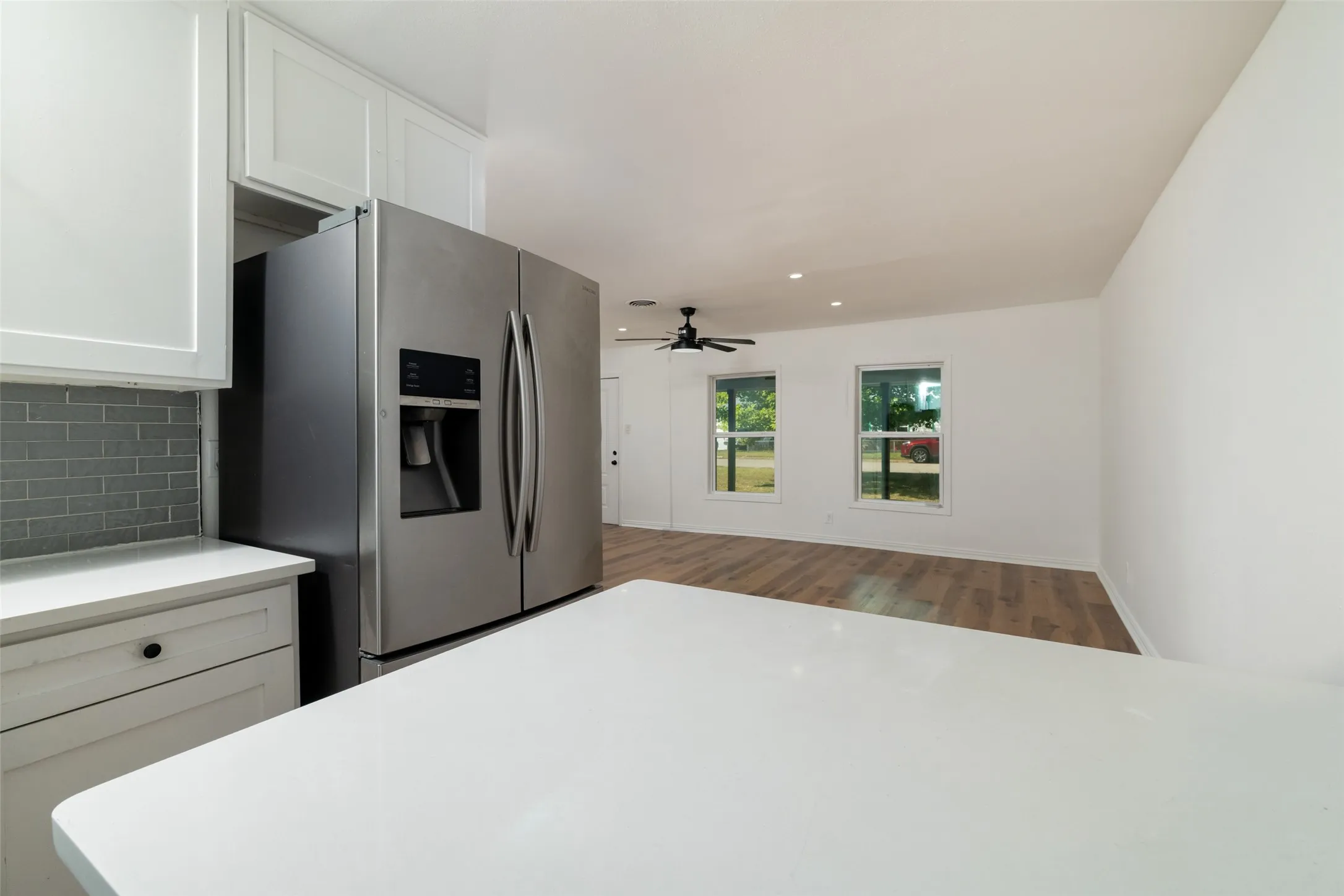 Single Family Residence For Sale in Tarrant County , 3732 Cheryl Street, Haltom City, Texas 76117, 4 Bedroom, 2 Bathroom, Garage spaces, 1,540 Sqft, built in 1954, mls#21405056, Real Estate Agent in Haltom City, Homes For Sale in Tarrant county, Homes For Sale in Haltom City, Realtor in Haltom City Texas, Real Estate Brokerage Independent Realty Texas, Luminita Cordes Realtor