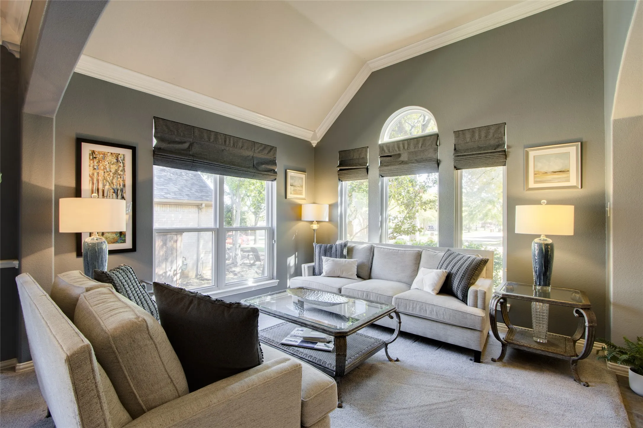 Single Family Residence For Sale in Denton County , 2705 Quail Cove Drive, Highland Village, Texas 75077, 4 Bedroom, 4 Bathroom, 5 Garage spaces, 3,505 Sqft, built in 2001, mls#21381414, Real Estate Agent in Highland Village, Homes For Sale in Denton county, Homes For Sale in Highland Village, Realtor in Highland Village Texas, Real Estate Brokerage Independent Realty Texas, Luminita Cordes Realtor