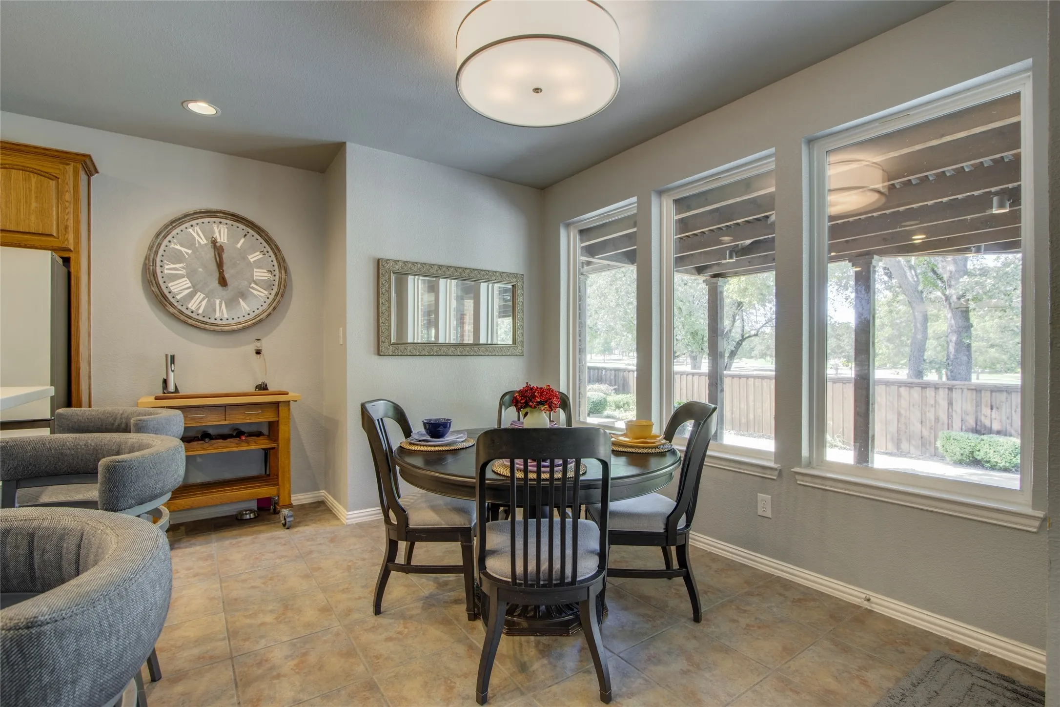 Single Family Residence For Sale in Denton County , 2705 Quail Cove Drive, Highland Village, Texas 75077, 4 Bedroom, 4 Bathroom, 5 Garage spaces, 3,505 Sqft, built in 2001, mls#21381414, Real Estate Agent in Highland Village, Homes For Sale in Denton county, Homes For Sale in Highland Village, Realtor in Highland Village Texas, Real Estate Brokerage Independent Realty Texas, Luminita Cordes Realtor