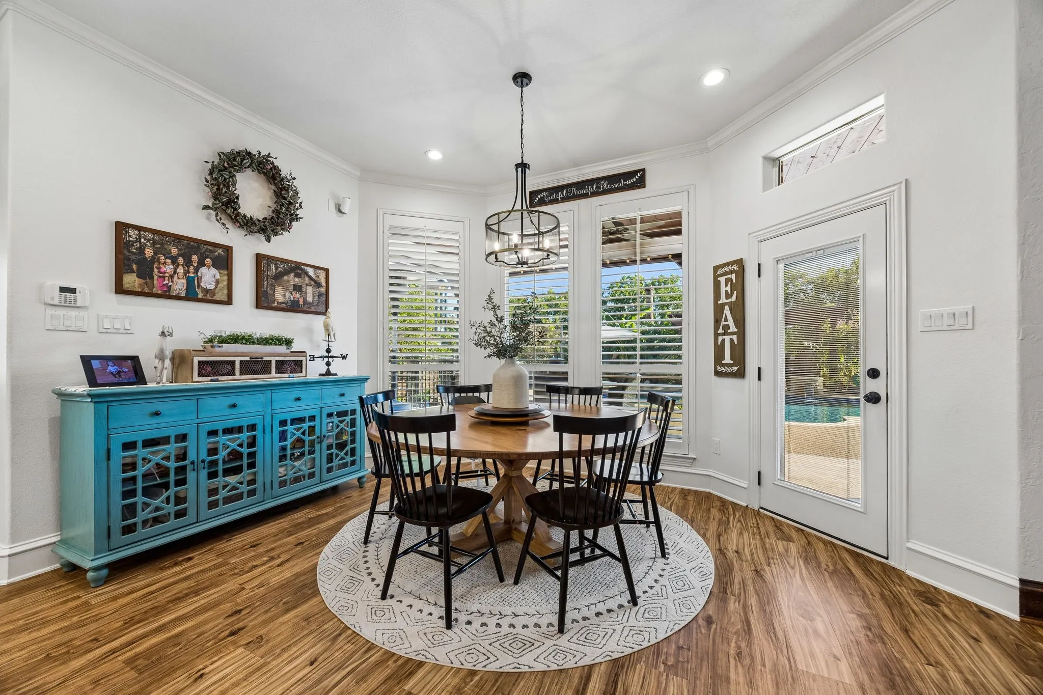 Single Family Residence For Sale in Rockwall County , 465 Equestrian Drive, Rockwall, Texas 75032, 5 Bedroom, 6 Bathroom, 4 Garage spaces, 5,535 Sqft, built in 2004, mls#21406622, Real Estate Agent in Rockwall, Homes For Sale in Rockwall county, Homes For Sale in Rockwall, Realtor in Rockwall Texas, Real Estate Brokerage Independent Realty Texas, Luminita Cordes Realtor