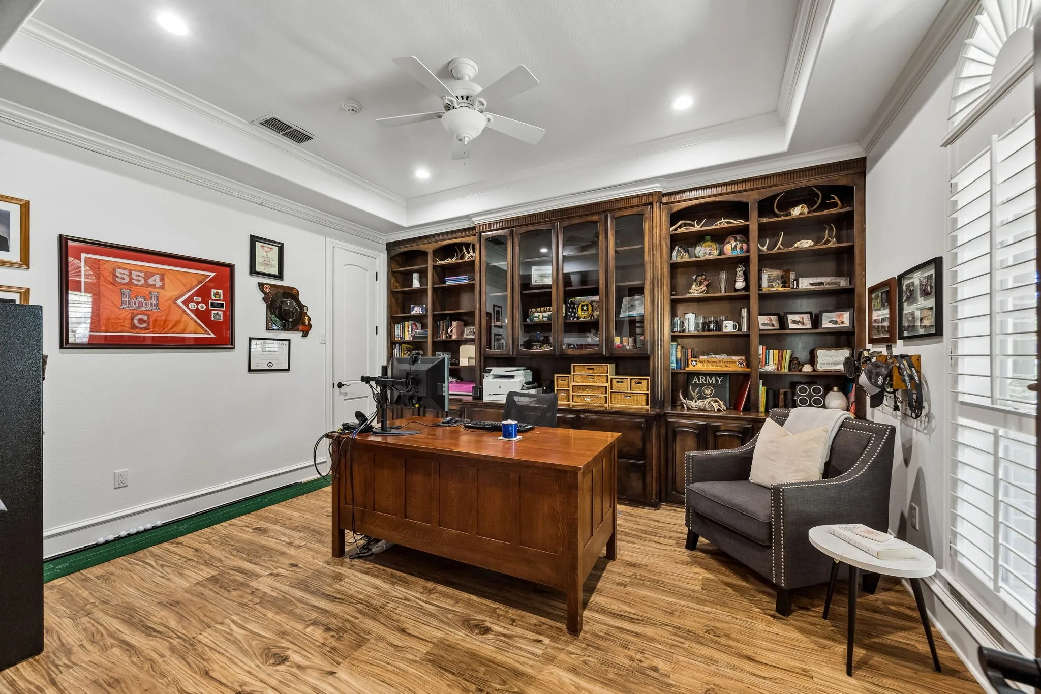 Single Family Residence For Sale in Rockwall County , 465 Equestrian Drive, Rockwall, Texas 75032, 5 Bedroom, 6 Bathroom, 4 Garage spaces, 5,535 Sqft, built in 2004, mls#21406622, Real Estate Agent in Rockwall, Homes For Sale in Rockwall county, Homes For Sale in Rockwall, Realtor in Rockwall Texas, Real Estate Brokerage Independent Realty Texas, Luminita Cordes Realtor