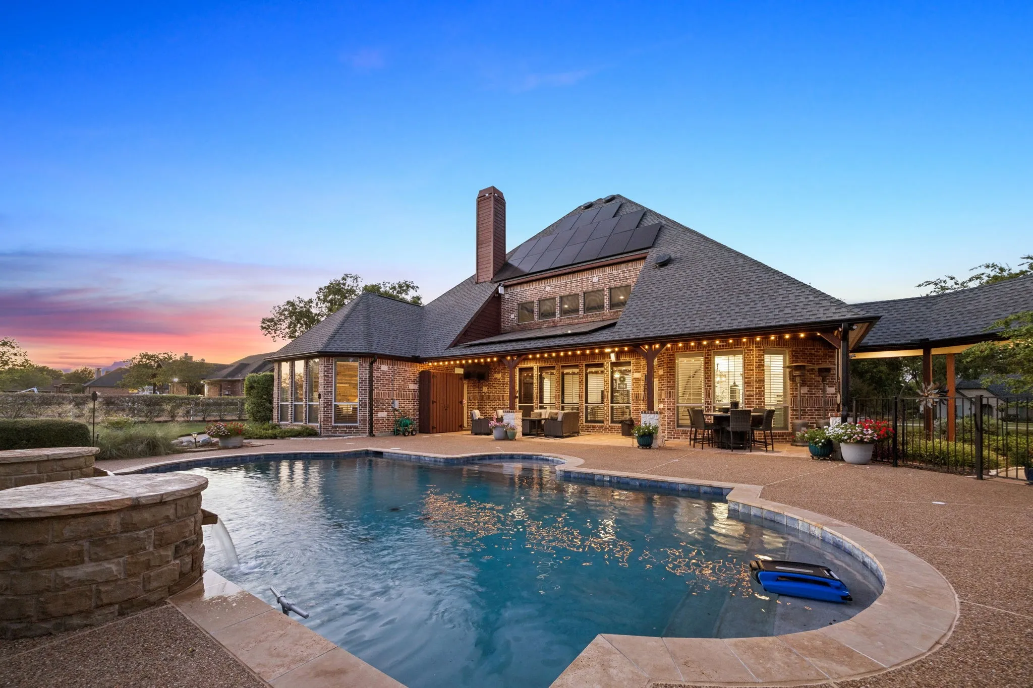 Single Family Residence For Sale in Rockwall County , 465 Equestrian Drive, Rockwall, Texas 75032, 5 Bedroom, 6 Bathroom, 4 Garage spaces, 5,535 Sqft, built in 2004, mls#21406622, Real Estate Agent in Rockwall, Homes For Sale in Rockwall county, Homes For Sale in Rockwall, Realtor in Rockwall Texas, Real Estate Brokerage Independent Realty Texas, Luminita Cordes Realtor
