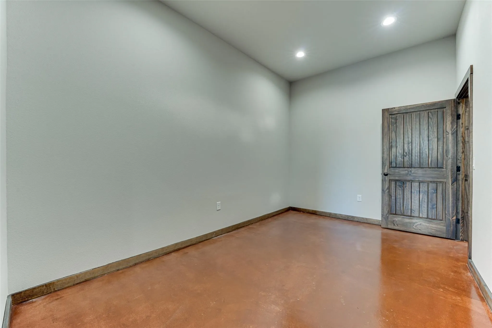 Warehouse For Rent in Hunt County , 2667-B S US Highway 69, Greenville, Texas 75402, 0, 0, Garage spaces, 0 Sqft, built in 2023, mls#21407513, Real Estate Agent in Greenville, Homes For Rent in Hunt county, Homes For Rent in Greenville, Realtor in Greenville Texas, Real Estate Brokerage Independent Realty Texas, Luminita Cordes Realtor