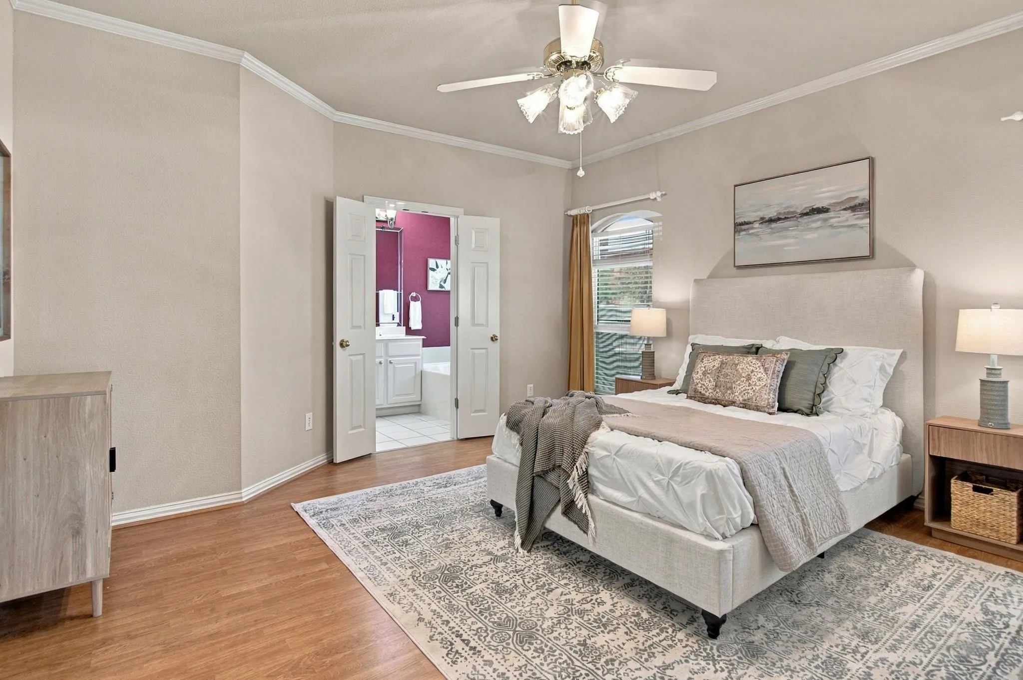 Single Family Residence For Sale in Tarrant County , 636 Wyndham Circle, Keller, Texas 76248, 3 Bedroom, 2 Bathroom, 1 Garage spaces, 1,650 Sqft, built in 1997, mls#21407163, Real Estate Agent in Keller, Homes For Sale in Tarrant county, Homes For Sale in Keller, Realtor in Keller Texas, Real Estate Brokerage Independent Realty Texas, Luminita Cordes Realtor