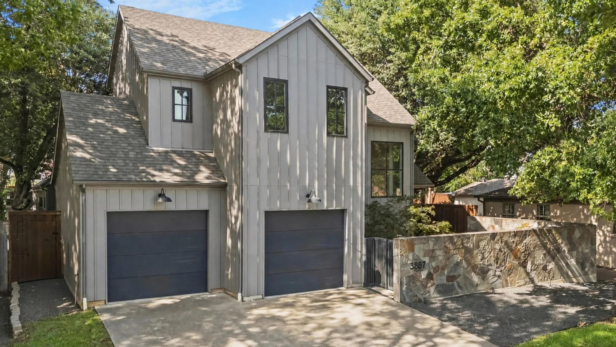 Single Family Residence For Sale in Dallas County , 3867 Van Ness Lane, Dallas, Texas 75220, 4 Bedroom, 6 Bathroom, 2 Garage spaces, 3,951 Sqft, built in 2017, mls#21405534, Real Estate Agent in Dallas, Homes For Sale in Dallas county, Homes For Sale in Dallas, Realtor in Dallas Texas, Real Estate Brokerage Independent Realty Texas, Luminita Cordes Realtor