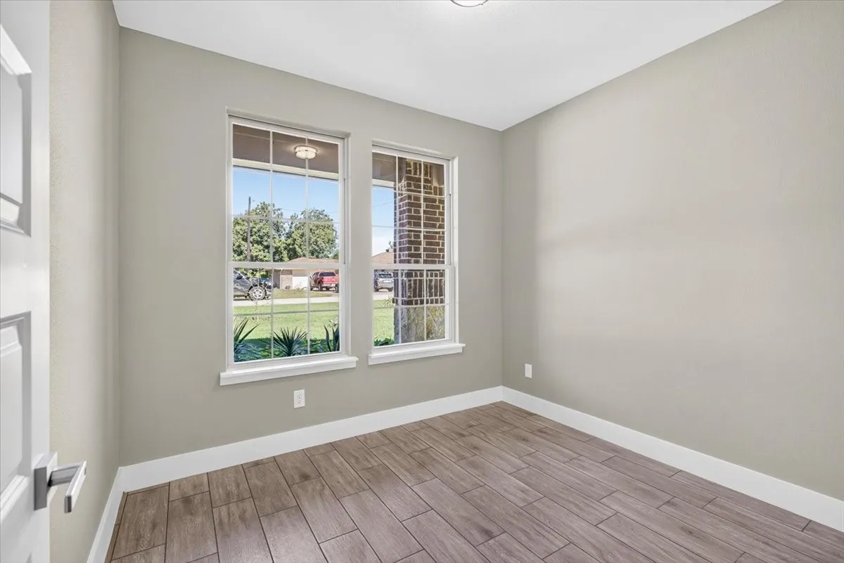 Single Family Residence For Sale in Kaufman County , 1093 Oak Ridge Drive, Oak Ridge, Texas 75160, 4 Bedroom, 2 Bathroom, 2 Garage spaces, 2,062 Sqft, built in 2026, mls#21407749, Real Estate Agent in Oak Ridge, Homes For Sale in Kaufman county, Homes For Sale in Oak Ridge, Realtor in Oak Ridge Texas, Real Estate Brokerage Independent Realty Texas, Luminita Cordes Realtor