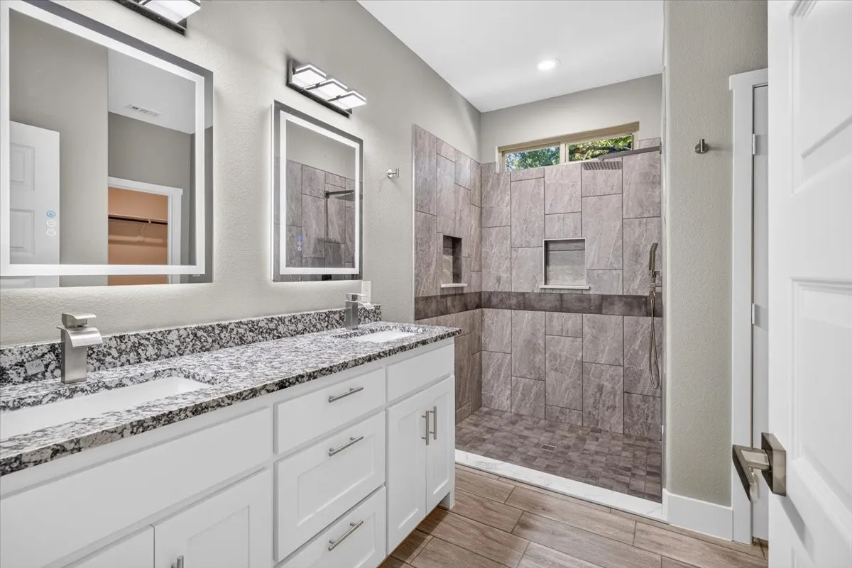 Single Family Residence For Sale in Kaufman County , 1093 Oak Ridge Drive, Oak Ridge, Texas 75160, 4 Bedroom, 2 Bathroom, 2 Garage spaces, 2,062 Sqft, built in 2026, mls#21407749, Real Estate Agent in Oak Ridge, Homes For Sale in Kaufman county, Homes For Sale in Oak Ridge, Realtor in Oak Ridge Texas, Real Estate Brokerage Independent Realty Texas, Luminita Cordes Realtor