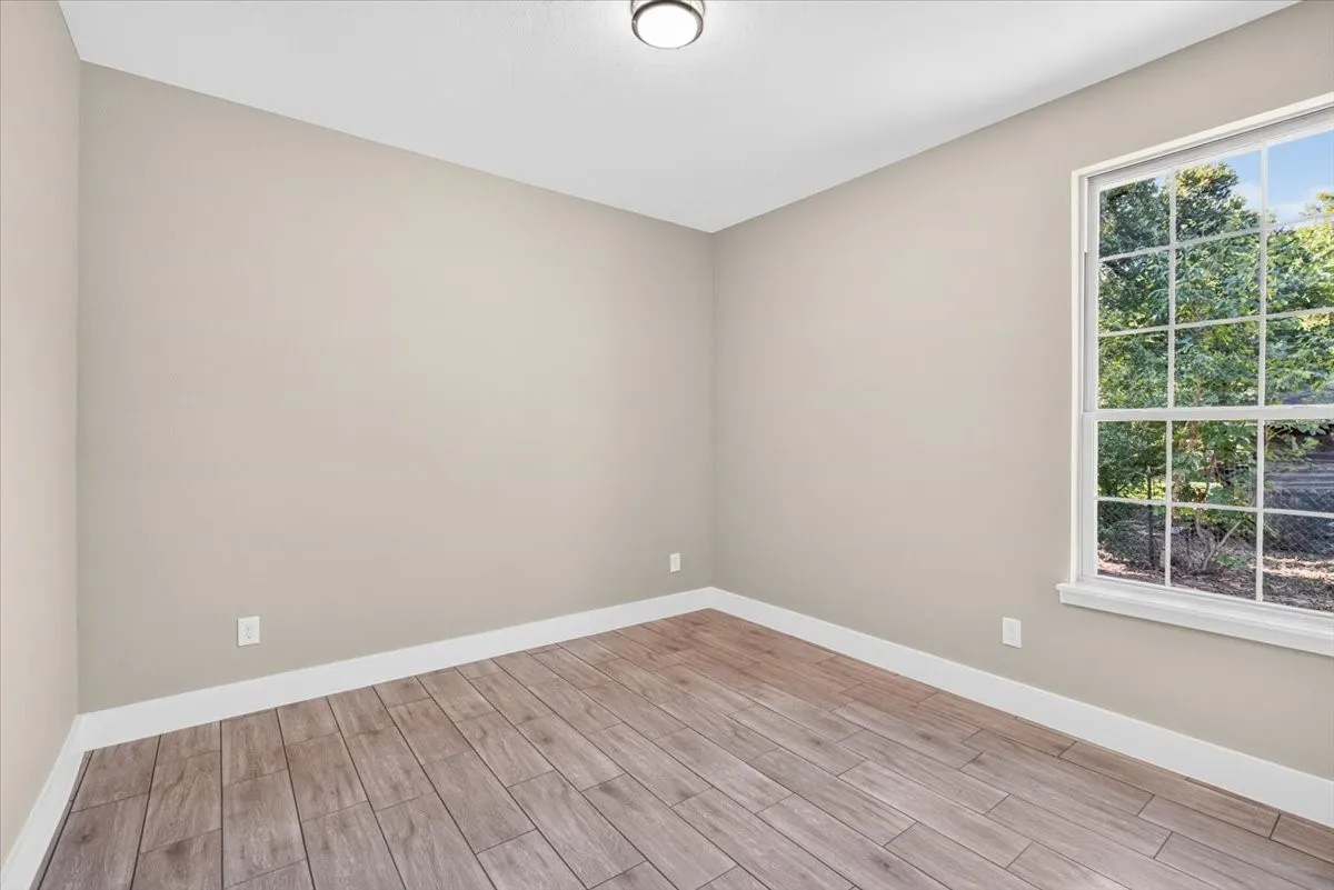 Single Family Residence For Sale in Kaufman County , 1093 Oak Ridge Drive, Oak Ridge, Texas 75160, 4 Bedroom, 2 Bathroom, 2 Garage spaces, 2,062 Sqft, built in 2026, mls#21407749, Real Estate Agent in Oak Ridge, Homes For Sale in Kaufman county, Homes For Sale in Oak Ridge, Realtor in Oak Ridge Texas, Real Estate Brokerage Independent Realty Texas, Luminita Cordes Realtor
