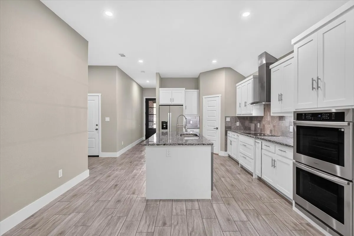 Single Family Residence For Sale in Kaufman County , 1093 Oak Ridge Drive, Oak Ridge, Texas 75160, 4 Bedroom, 2 Bathroom, 2 Garage spaces, 2,062 Sqft, built in 2026, mls#21407749, Real Estate Agent in Oak Ridge, Homes For Sale in Kaufman county, Homes For Sale in Oak Ridge, Realtor in Oak Ridge Texas, Real Estate Brokerage Independent Realty Texas, Luminita Cordes Realtor