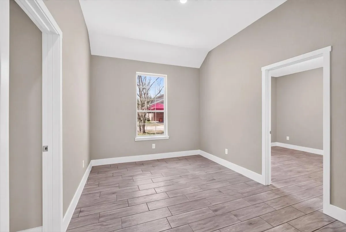 Single Family Residence For Sale in Kaufman County , 1093 Oak Ridge Drive, Oak Ridge, Texas 75160, 4 Bedroom, 2 Bathroom, 2 Garage spaces, 2,062 Sqft, built in 2026, mls#21407749, Real Estate Agent in Oak Ridge, Homes For Sale in Kaufman county, Homes For Sale in Oak Ridge, Realtor in Oak Ridge Texas, Real Estate Brokerage Independent Realty Texas, Luminita Cordes Realtor