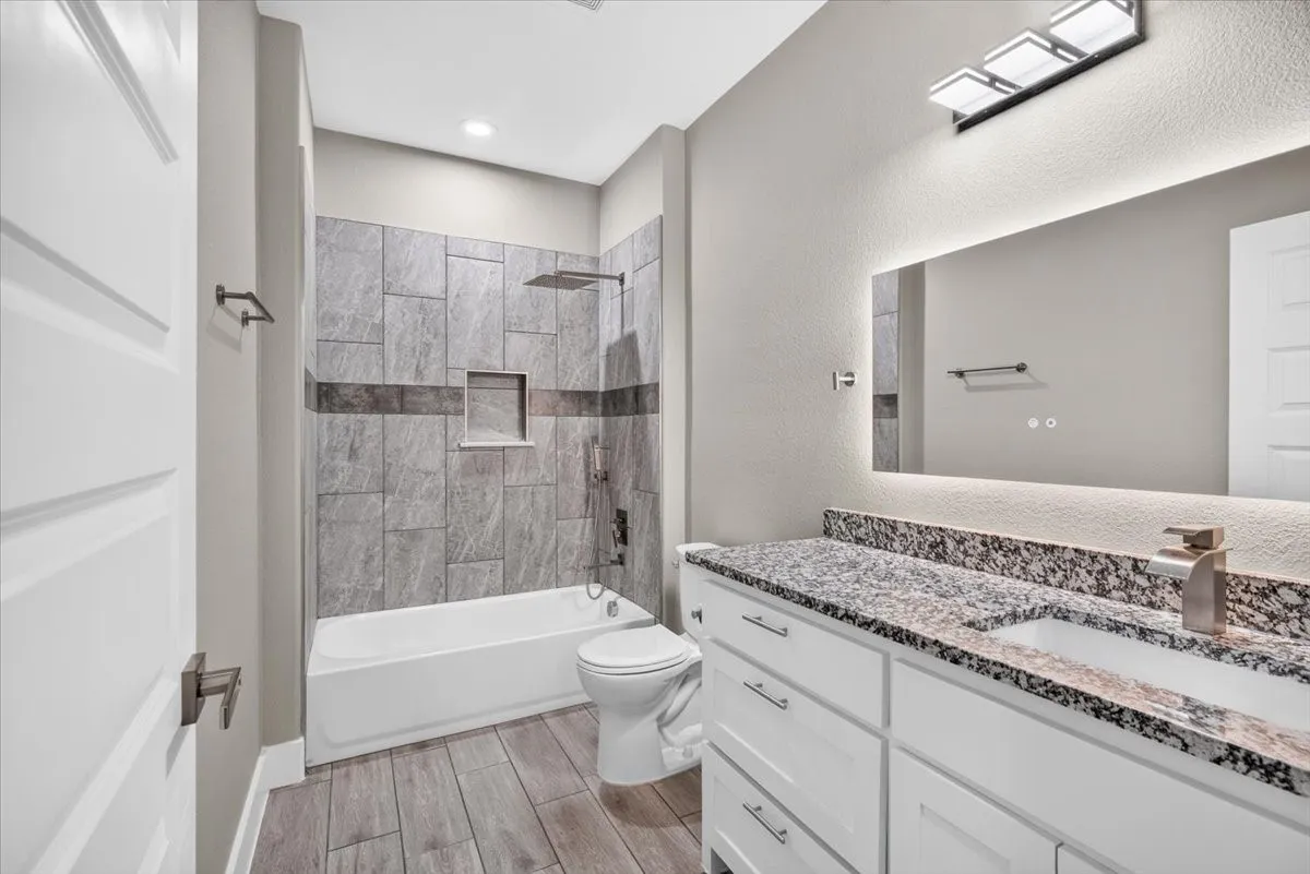 Single Family Residence For Sale in Kaufman County , 1093 Oak Ridge Drive, Oak Ridge, Texas 75160, 4 Bedroom, 2 Bathroom, 2 Garage spaces, 2,062 Sqft, built in 2026, mls#21407749, Real Estate Agent in Oak Ridge, Homes For Sale in Kaufman county, Homes For Sale in Oak Ridge, Realtor in Oak Ridge Texas, Real Estate Brokerage Independent Realty Texas, Luminita Cordes Realtor
