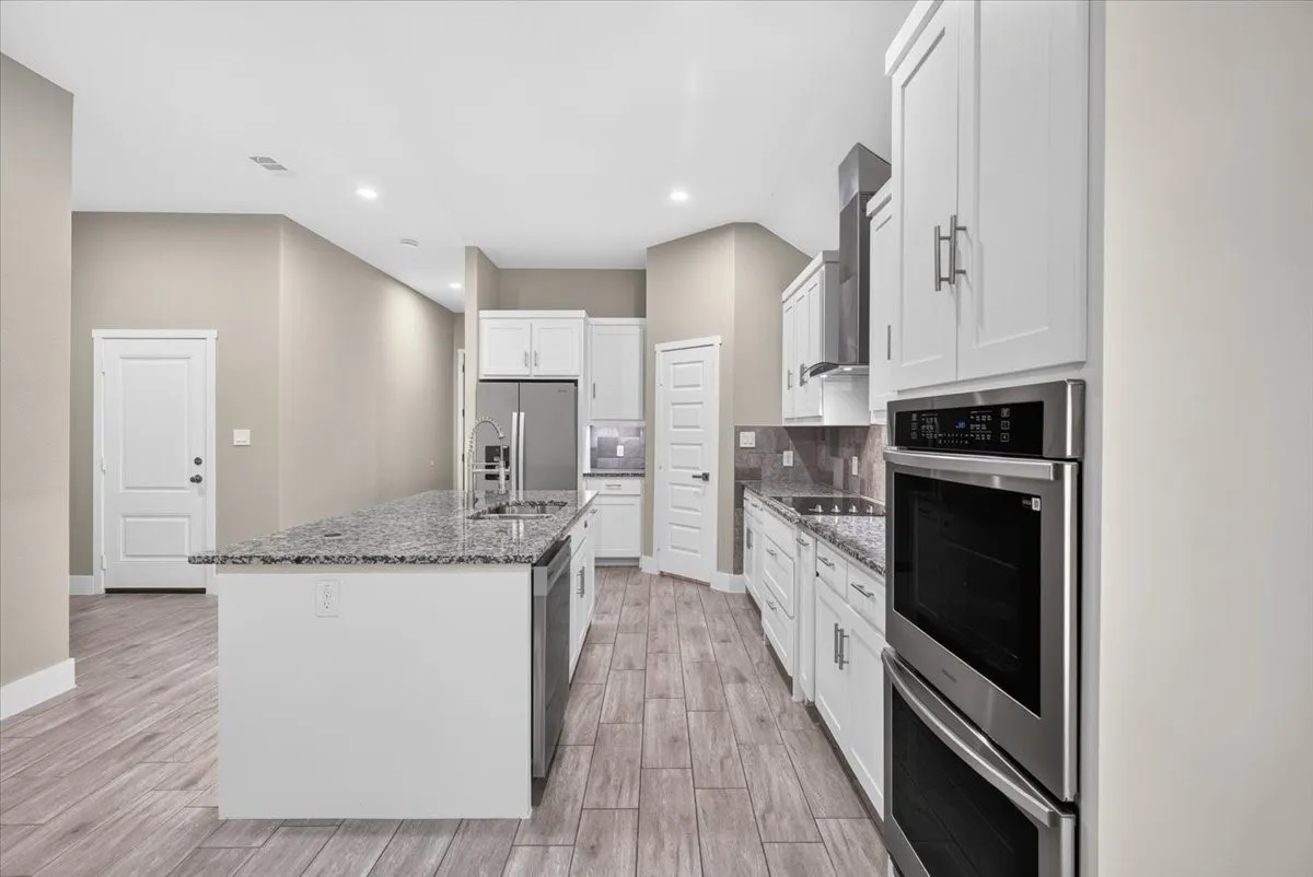 Single Family Residence For Sale in Kaufman County , 1093 Oak Ridge Drive, Oak Ridge, Texas 75160, 4 Bedroom, 2 Bathroom, 2 Garage spaces, 2,062 Sqft, built in 2026, mls#21407749, Real Estate Agent in Oak Ridge, Homes For Sale in Kaufman county, Homes For Sale in Oak Ridge, Realtor in Oak Ridge Texas, Real Estate Brokerage Independent Realty Texas, Luminita Cordes Realtor