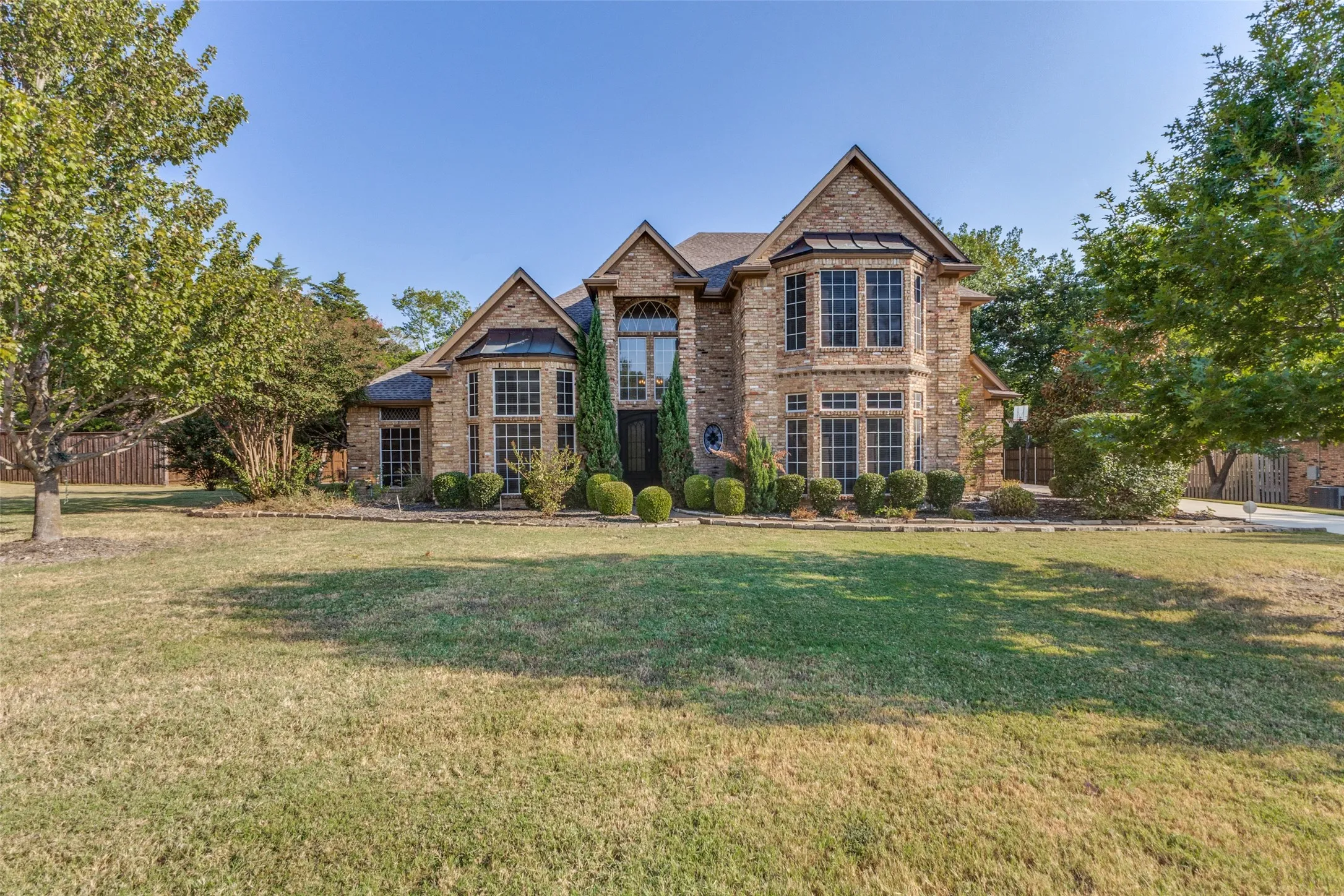 Single Family Residence For Rent