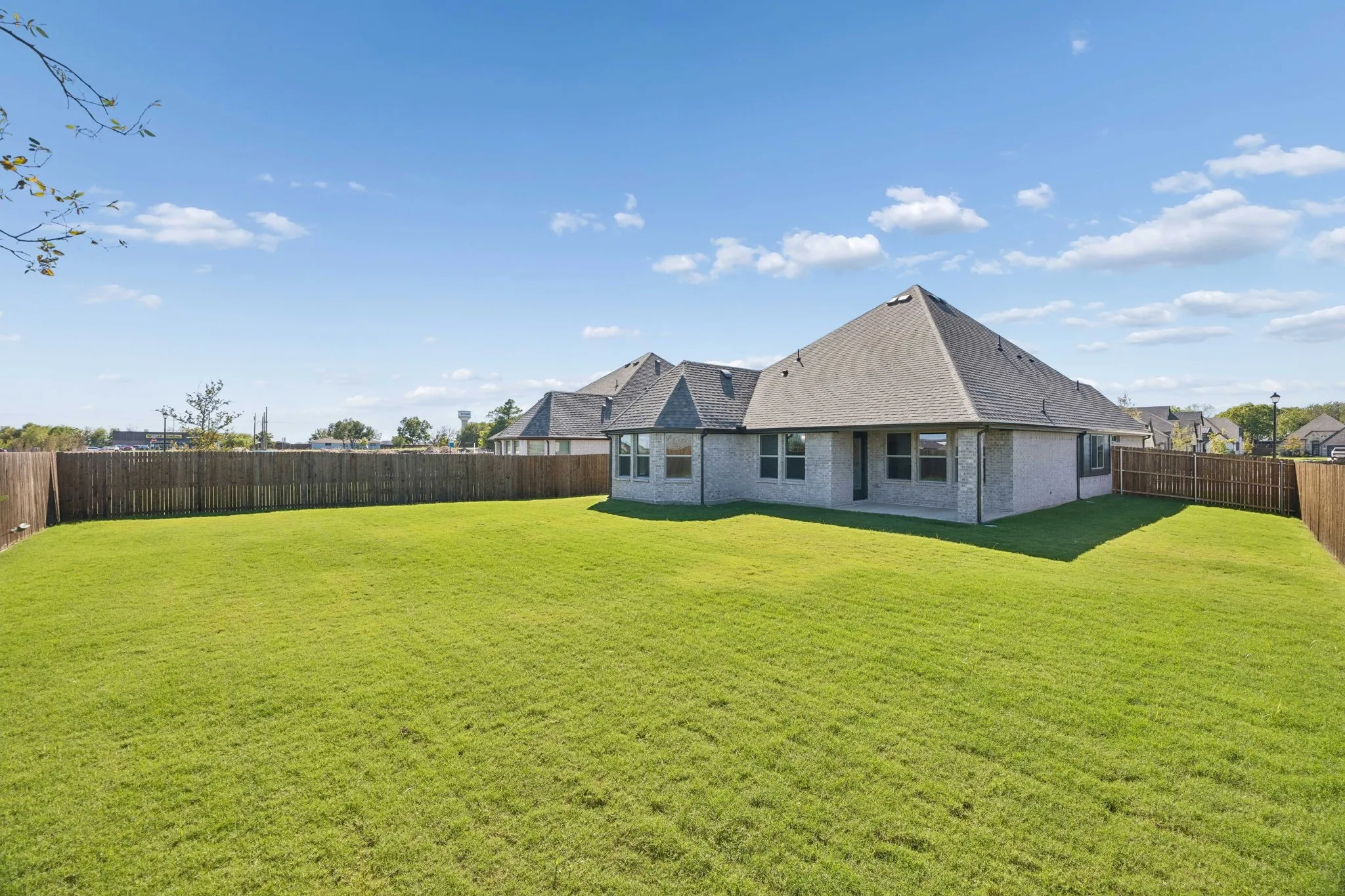 Single Family Residence For Sale in Collin County , 413 Jones Drive, Josephine, Texas 75173, 3 Bedroom, 2 Bathroom, 2 Garage spaces, 1,873 Sqft, built in 2025, mls#21407575, Real Estate Agent in Josephine, Homes For Sale in Collin county, Homes For Sale in Josephine, Realtor in Josephine Texas, Real Estate Brokerage Independent Realty Texas, Luminita Cordes Realtor