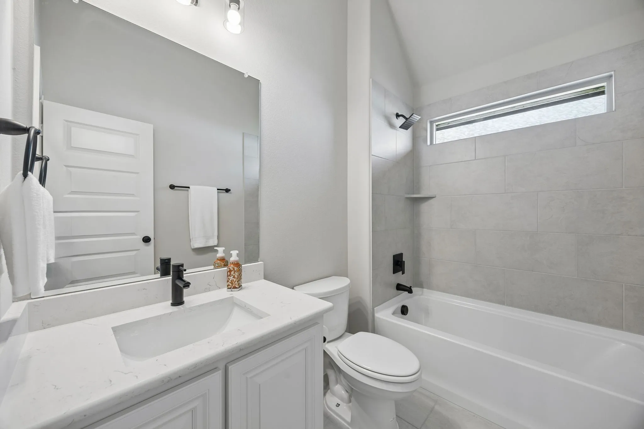 Single Family Residence For Sale in Collin County , 413 Jones Drive, Josephine, Texas 75173, 3 Bedroom, 2 Bathroom, 2 Garage spaces, 1,873 Sqft, built in 2025, mls#21407575, Real Estate Agent in Josephine, Homes For Sale in Collin county, Homes For Sale in Josephine, Realtor in Josephine Texas, Real Estate Brokerage Independent Realty Texas, Luminita Cordes Realtor