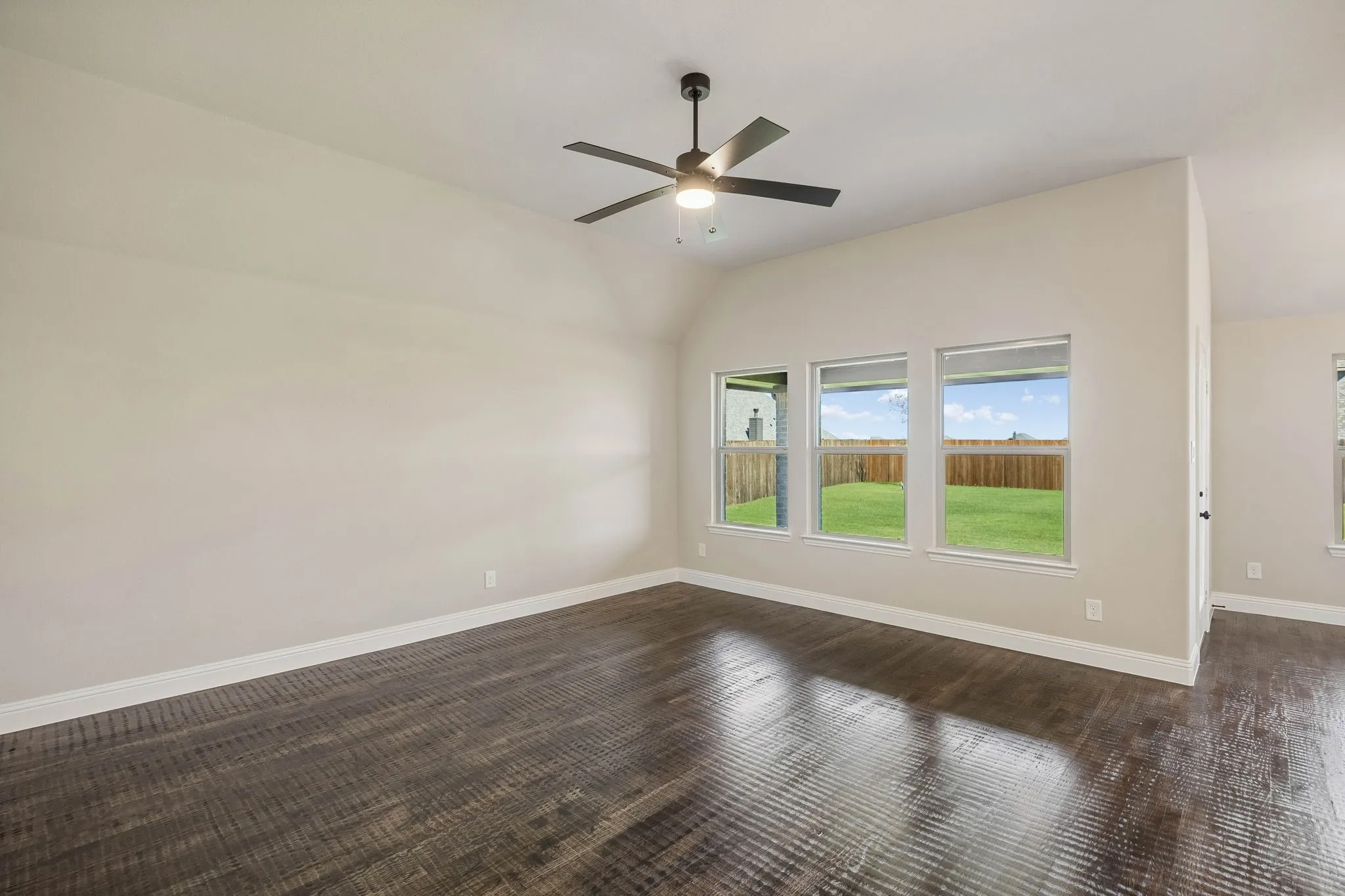 Single Family Residence For Sale in Collin County , 413 Jones Drive, Josephine, Texas 75173, 3 Bedroom, 2 Bathroom, 2 Garage spaces, 1,873 Sqft, built in 2025, mls#21407575, Real Estate Agent in Josephine, Homes For Sale in Collin county, Homes For Sale in Josephine, Realtor in Josephine Texas, Real Estate Brokerage Independent Realty Texas, Luminita Cordes Realtor
