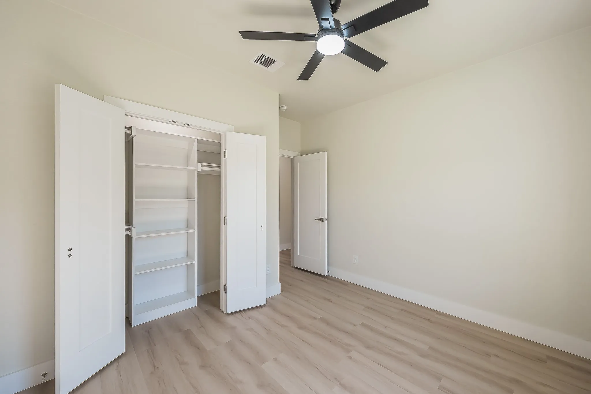 Single Family Residence For Sale in Wise County , 1019 Newby Avenue, Bridgeport, Texas 76426, 3 Bedroom, 2 Bathroom, Garage spaces, 1,371 Sqft, built in 2026, mls#21407748, Real Estate Agent in Bridgeport, Homes For Sale in Wise county, Homes For Sale in Bridgeport, Realtor in Bridgeport Texas, Real Estate Brokerage Independent Realty Texas, Luminita Cordes Realtor