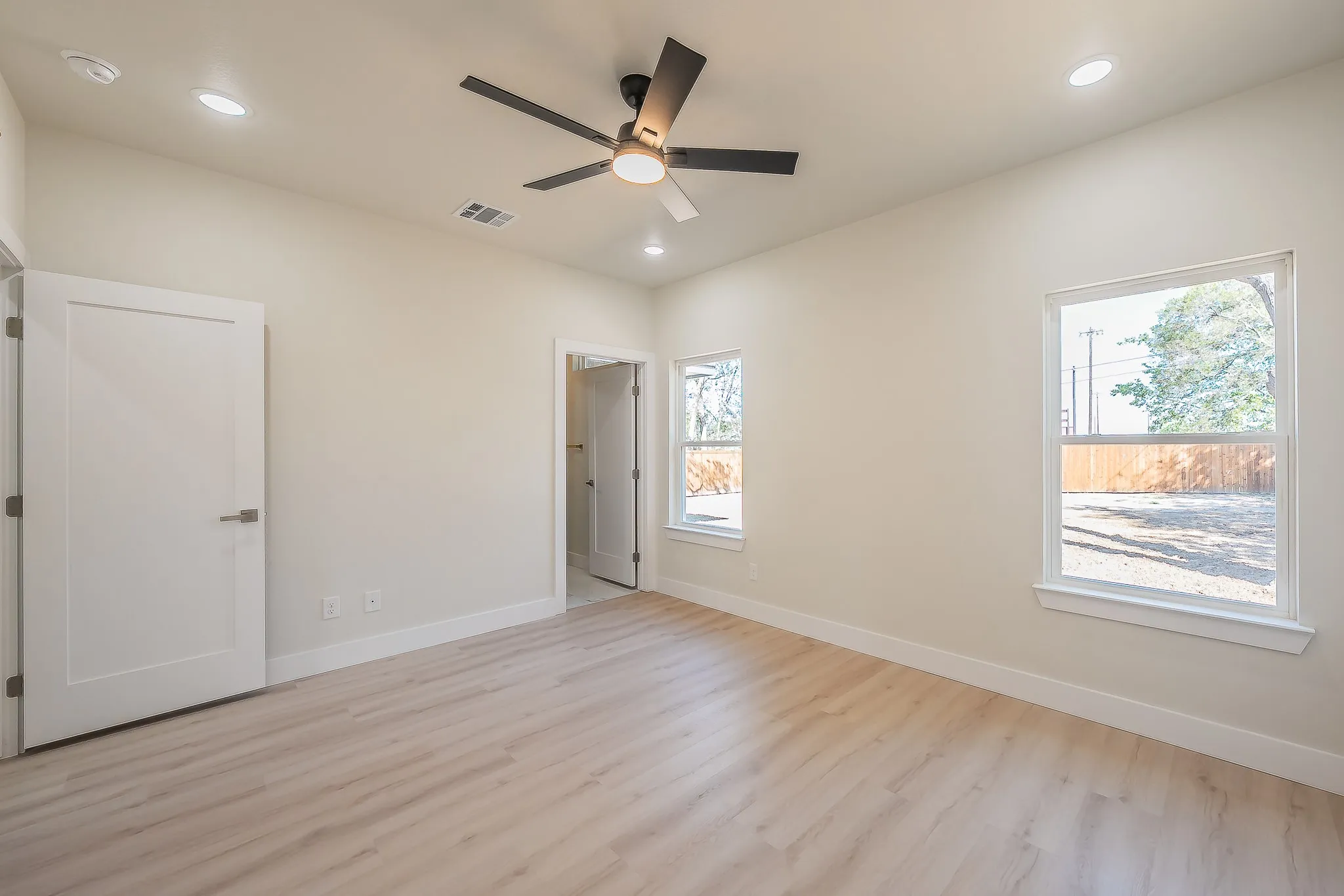 Single Family Residence For Sale in Wise County , 1019 Newby Avenue, Bridgeport, Texas 76426, 3 Bedroom, 2 Bathroom, Garage spaces, 1,371 Sqft, built in 2026, mls#21407748, Real Estate Agent in Bridgeport, Homes For Sale in Wise county, Homes For Sale in Bridgeport, Realtor in Bridgeport Texas, Real Estate Brokerage Independent Realty Texas, Luminita Cordes Realtor