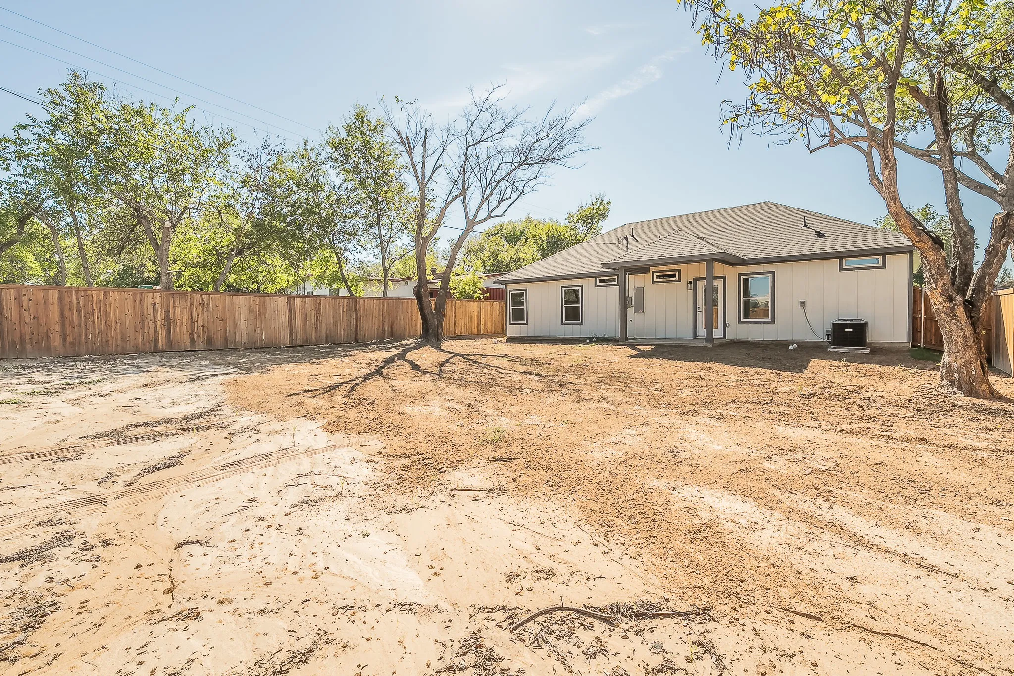 Single Family Residence For Sale in Wise County , 1019 Newby Avenue, Bridgeport, Texas 76426, 3 Bedroom, 2 Bathroom, Garage spaces, 1,371 Sqft, built in 2026, mls#21407748, Real Estate Agent in Bridgeport, Homes For Sale in Wise county, Homes For Sale in Bridgeport, Realtor in Bridgeport Texas, Real Estate Brokerage Independent Realty Texas, Luminita Cordes Realtor