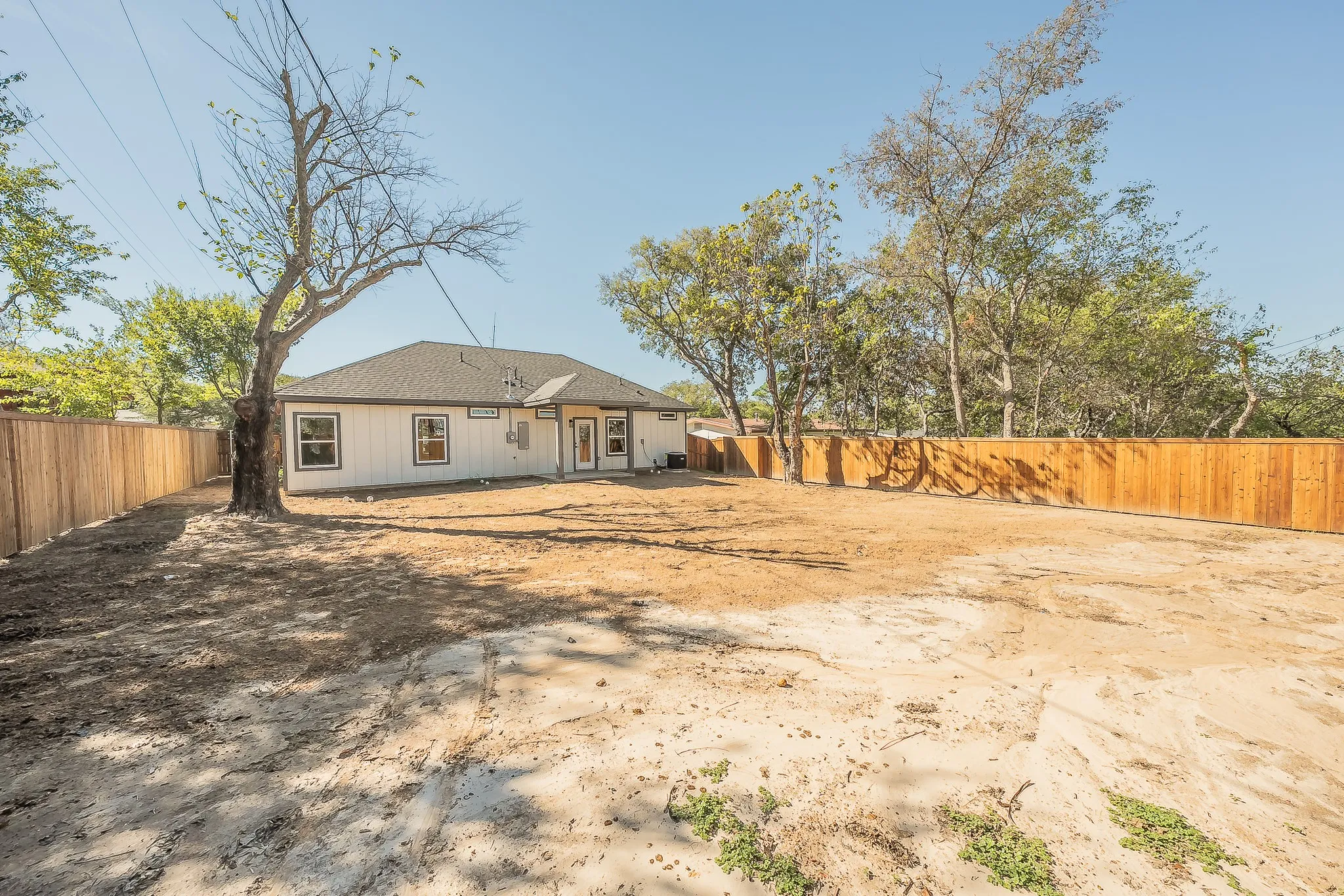 Single Family Residence For Sale in Wise County , 1019 Newby Avenue, Bridgeport, Texas 76426, 3 Bedroom, 2 Bathroom, Garage spaces, 1,371 Sqft, built in 2026, mls#21407748, Real Estate Agent in Bridgeport, Homes For Sale in Wise county, Homes For Sale in Bridgeport, Realtor in Bridgeport Texas, Real Estate Brokerage Independent Realty Texas, Luminita Cordes Realtor