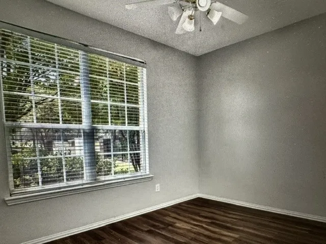 Single Family Residence For Sale in Collin County , 1601 Long Prairie Court, Allen, Texas 75002, 4 Bedroom, 3 Bathroom, 2 Garage spaces, 2,426 Sqft, built in 2002, mls#21407360, Real Estate Agent in Allen, Homes For Sale in Collin county, Homes For Sale in Allen, Realtor in Allen Texas, Real Estate Brokerage Independent Realty Texas, Luminita Cordes Realtor