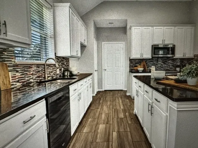 Single Family Residence For Sale in Collin County , 1601 Long Prairie Court, Allen, Texas 75002, 4 Bedroom, 3 Bathroom, 2 Garage spaces, 2,426 Sqft, built in 2002, mls#21407360, Real Estate Agent in Allen, Homes For Sale in Collin county, Homes For Sale in Allen, Realtor in Allen Texas, Real Estate Brokerage Independent Realty Texas, Luminita Cordes Realtor