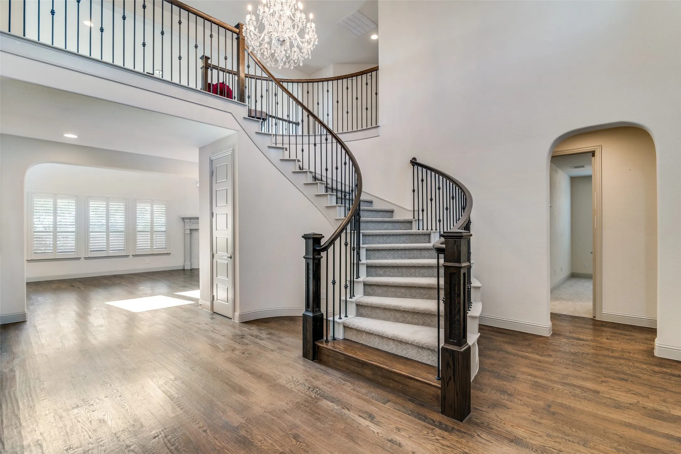 Single Family Residence For Sale in Collin County , 1842 Legendary Reef Way, Wylie, Texas 75098, 5 Bedroom, 4 Bathroom, 3 Garage spaces, 4,117 Sqft, built in 2016, mls#21406552, Real Estate Agent in Wylie, Homes For Sale in Collin county, Homes For Sale in Wylie, Realtor in Wylie Texas, Real Estate Brokerage Independent Realty Texas, Luminita Cordes Realtor