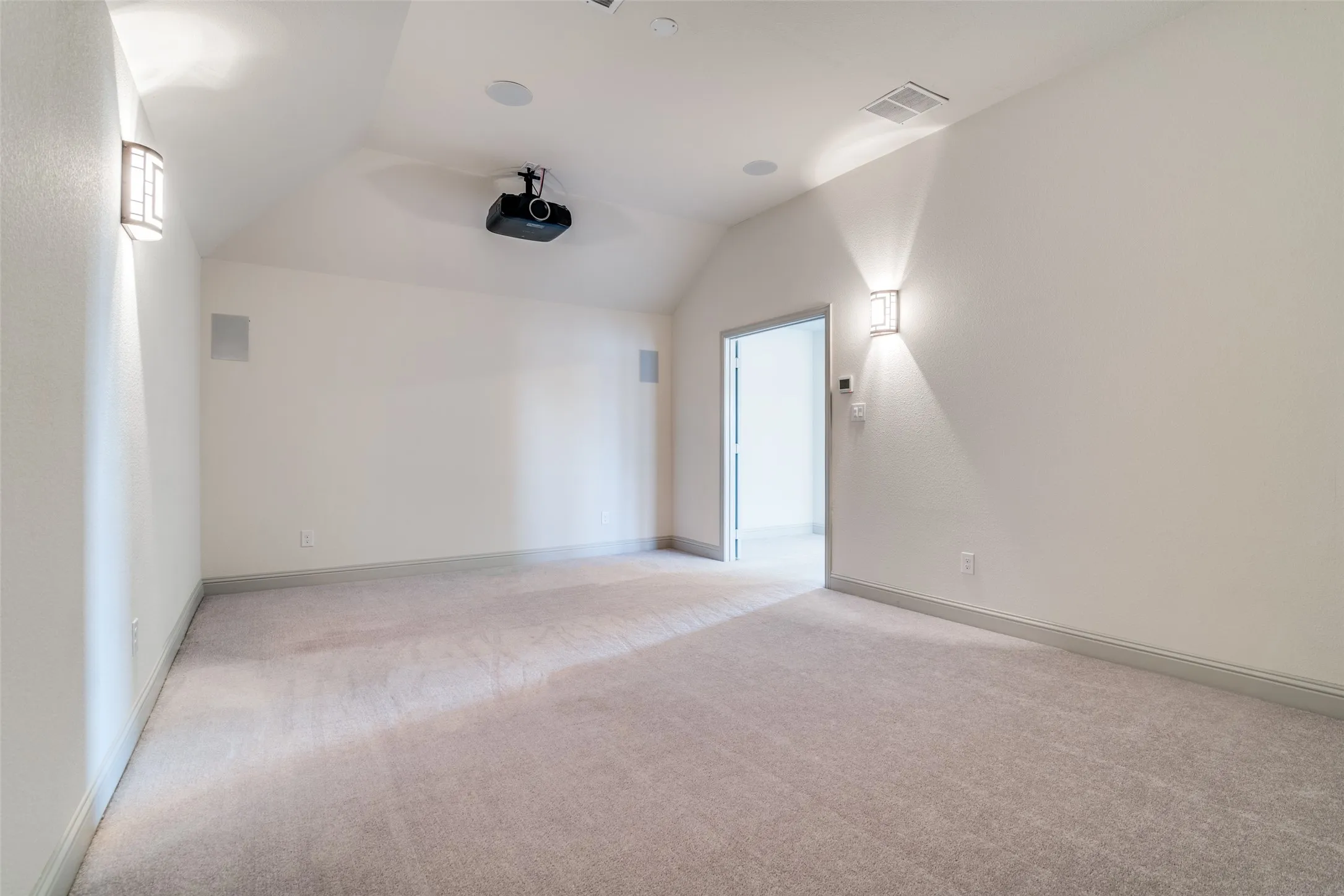 Single Family Residence For Sale in Collin County , 1842 Legendary Reef Way, Wylie, Texas 75098, 5 Bedroom, 4 Bathroom, 3 Garage spaces, 4,117 Sqft, built in 2016, mls#21406552, Real Estate Agent in Wylie, Homes For Sale in Collin county, Homes For Sale in Wylie, Realtor in Wylie Texas, Real Estate Brokerage Independent Realty Texas, Luminita Cordes Realtor
