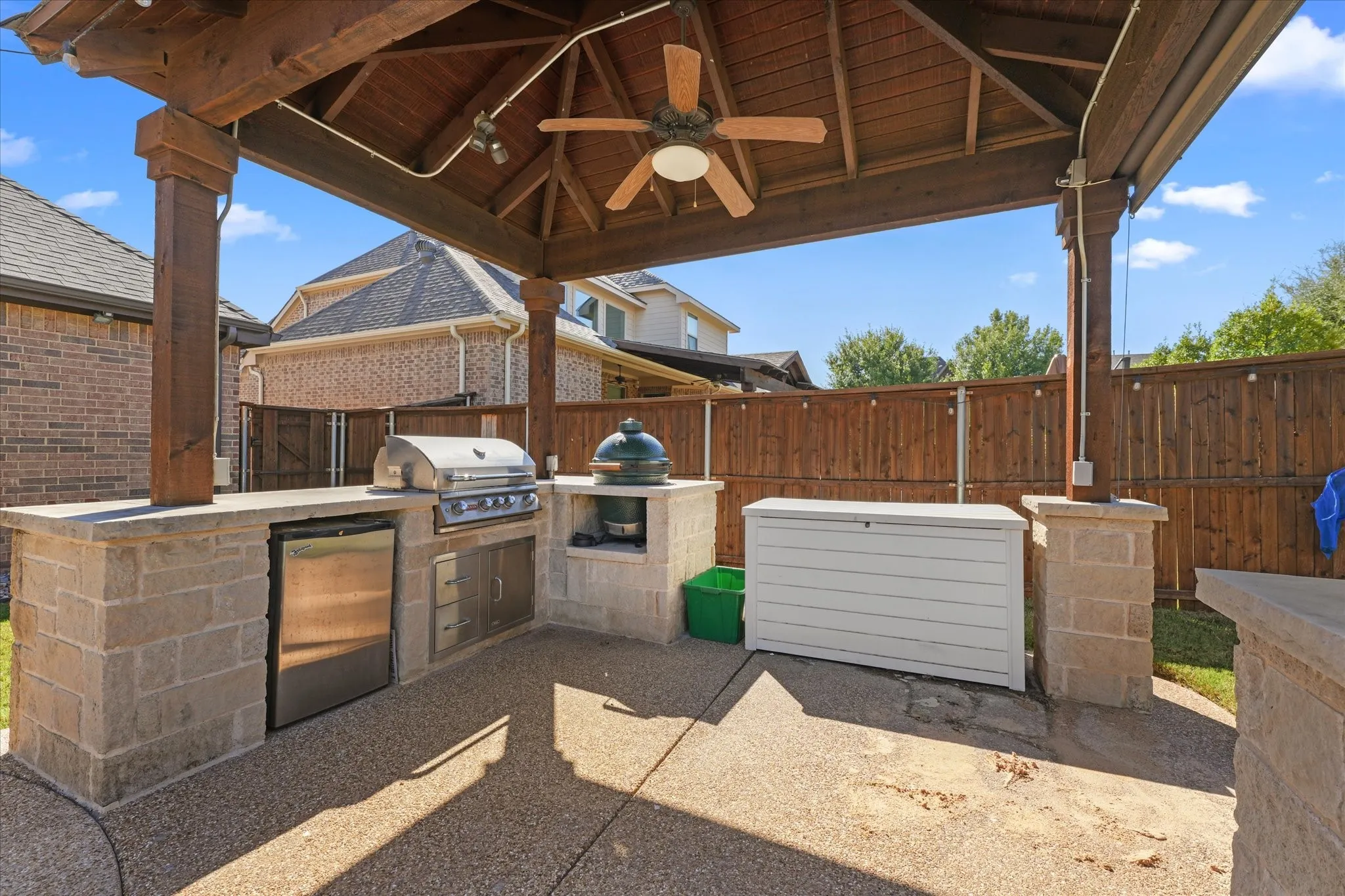 Single Family Residence For Sale in Denton County , 2723 Bondi Cove, Trophy Club, Texas 76262, 4 Bedroom, 4 Bathroom, 3 Garage spaces, 3,238 Sqft, built in 2010, mls#21406446, Real Estate Agent in Trophy Club, Homes For Sale in Denton county, Homes For Sale in Trophy Club, Realtor in Trophy Club Texas, Real Estate Brokerage Independent Realty Texas, Luminita Cordes Realtor