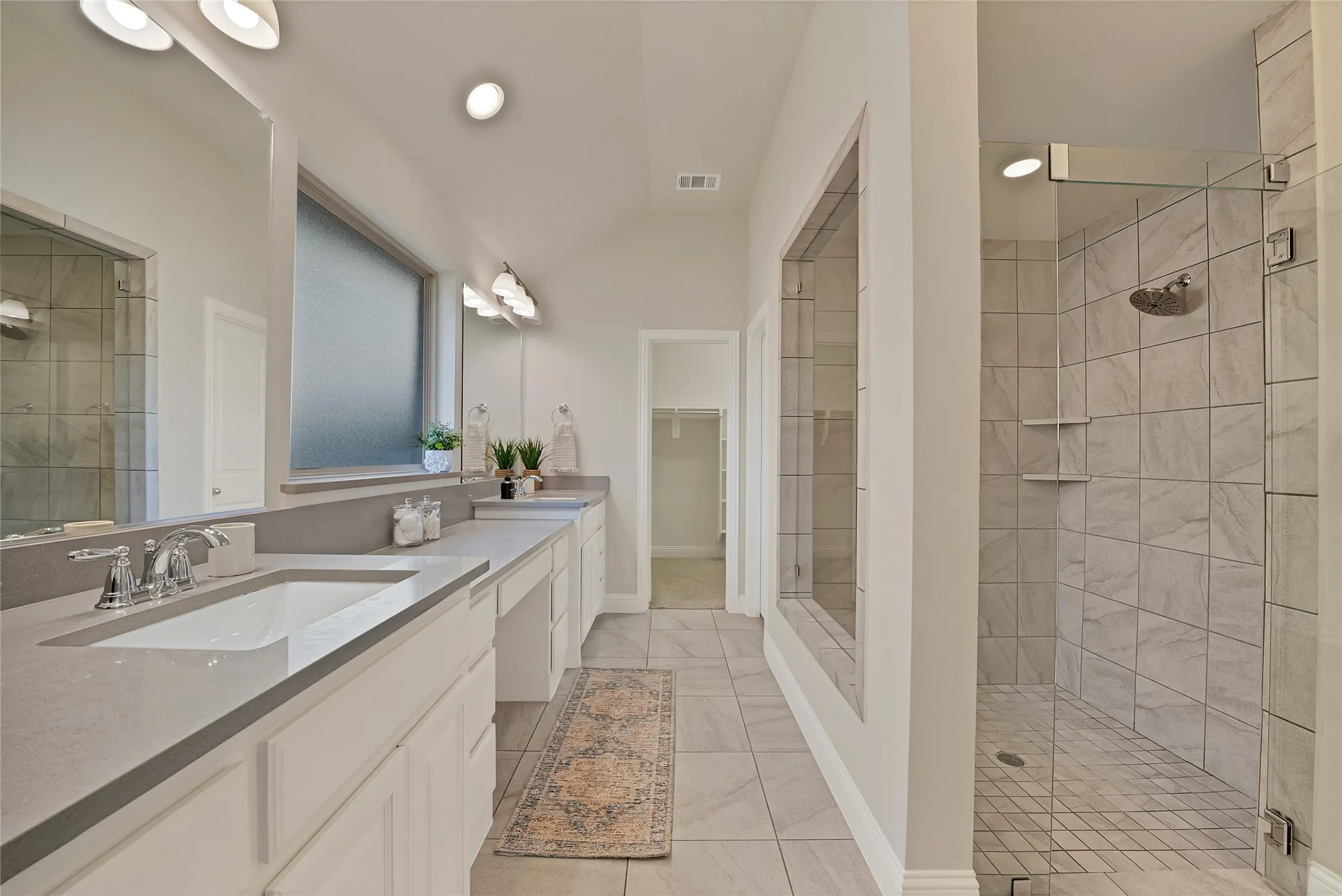 Single Family Residence For Sale in Denton County , 2029 Long Park Avenue, Prosper, Texas 75078, 3 Bedroom, 3 Bathroom, 2 Garage spaces, 2,248 Sqft, built in 2017, mls#21397279, Real Estate Agent in Prosper, Homes For Sale in Denton county, Homes For Sale in Prosper, Realtor in Prosper Texas, Real Estate Brokerage Independent Realty Texas, Luminita Cordes Realtor