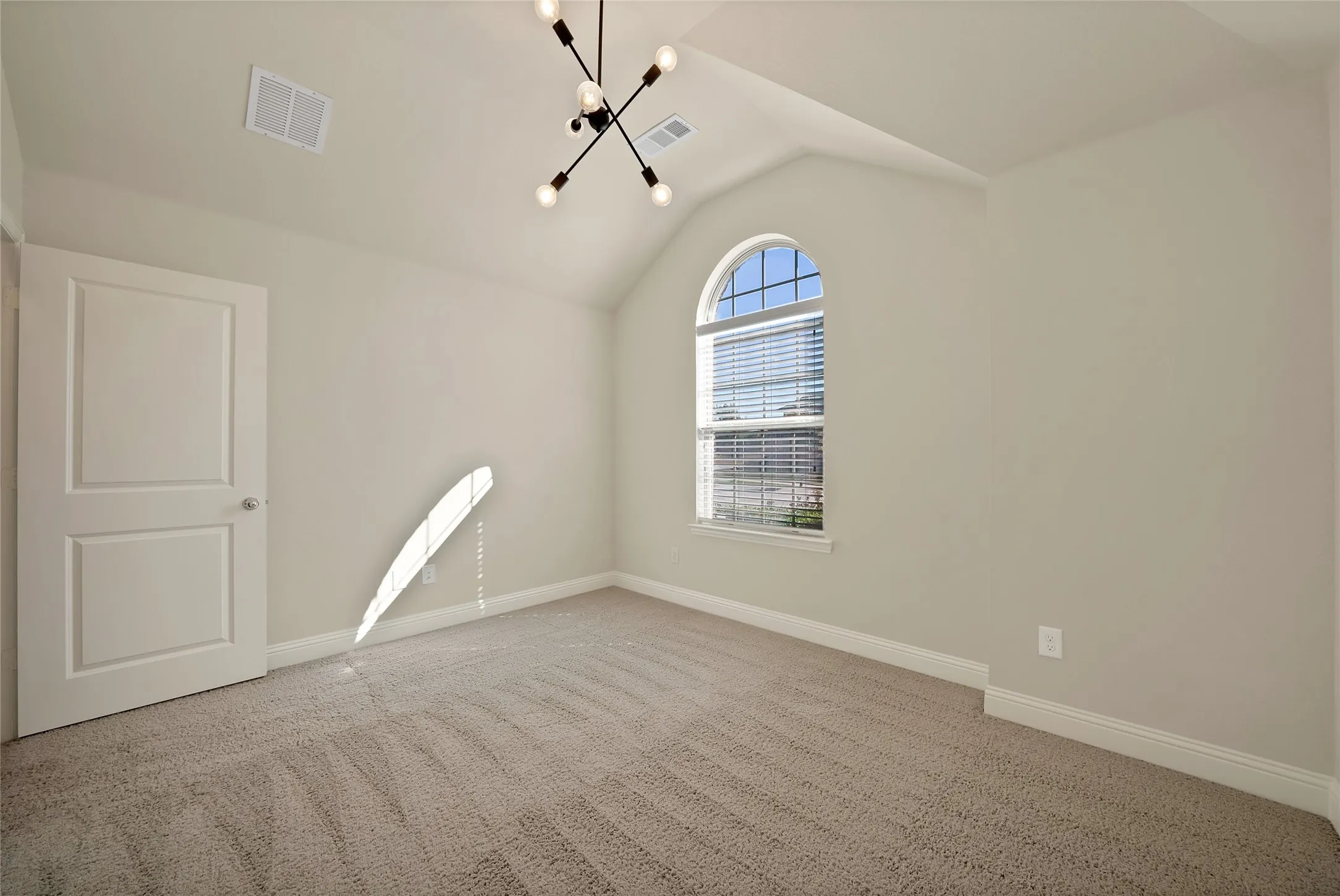 Single Family Residence For Sale in Denton County , 2029 Long Park Avenue, Prosper, Texas 75078, 3 Bedroom, 3 Bathroom, 2 Garage spaces, 2,248 Sqft, built in 2017, mls#21397279, Real Estate Agent in Prosper, Homes For Sale in Denton county, Homes For Sale in Prosper, Realtor in Prosper Texas, Real Estate Brokerage Independent Realty Texas, Luminita Cordes Realtor