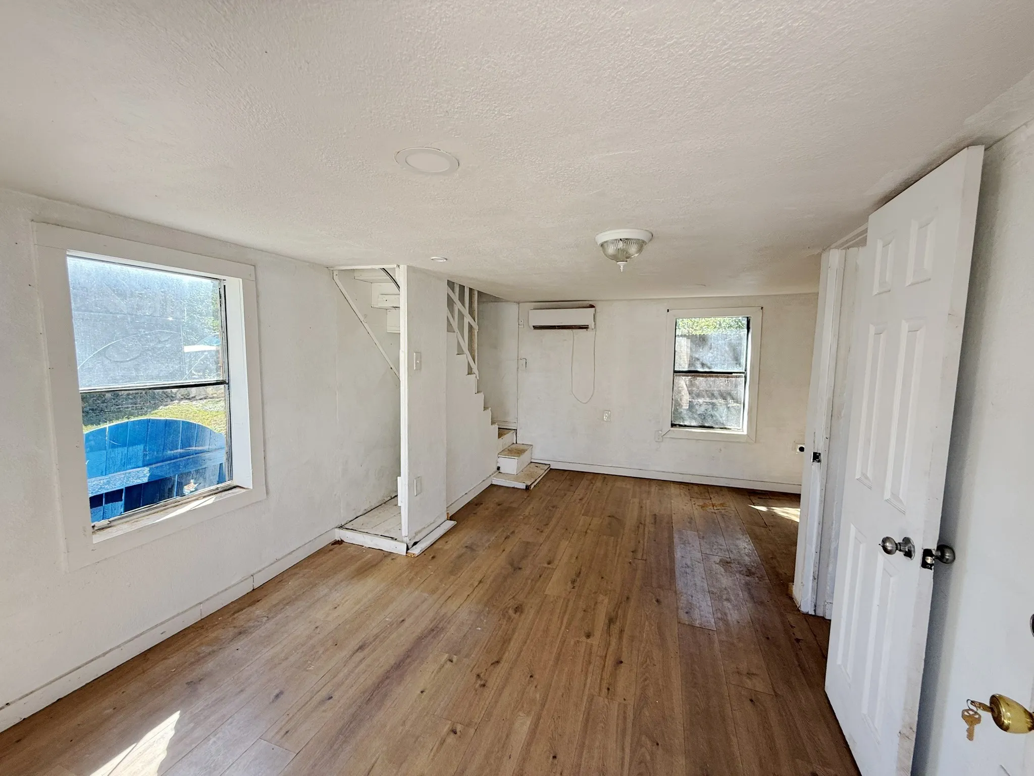 Single Family Residence For Sale in Taylor County , 1910 Sayles Boulevard, Abilene, Texas 79605, 4 Bedroom, 2 Bathroom, Garage spaces, 1,780 Sqft, built in 1927, mls#21346467, Real Estate Agent in Abilene, Homes For Sale in Taylor county, Homes For Sale in Abilene, Realtor in Abilene Texas, Real Estate Brokerage Independent Realty Texas, Luminita Cordes Realtor