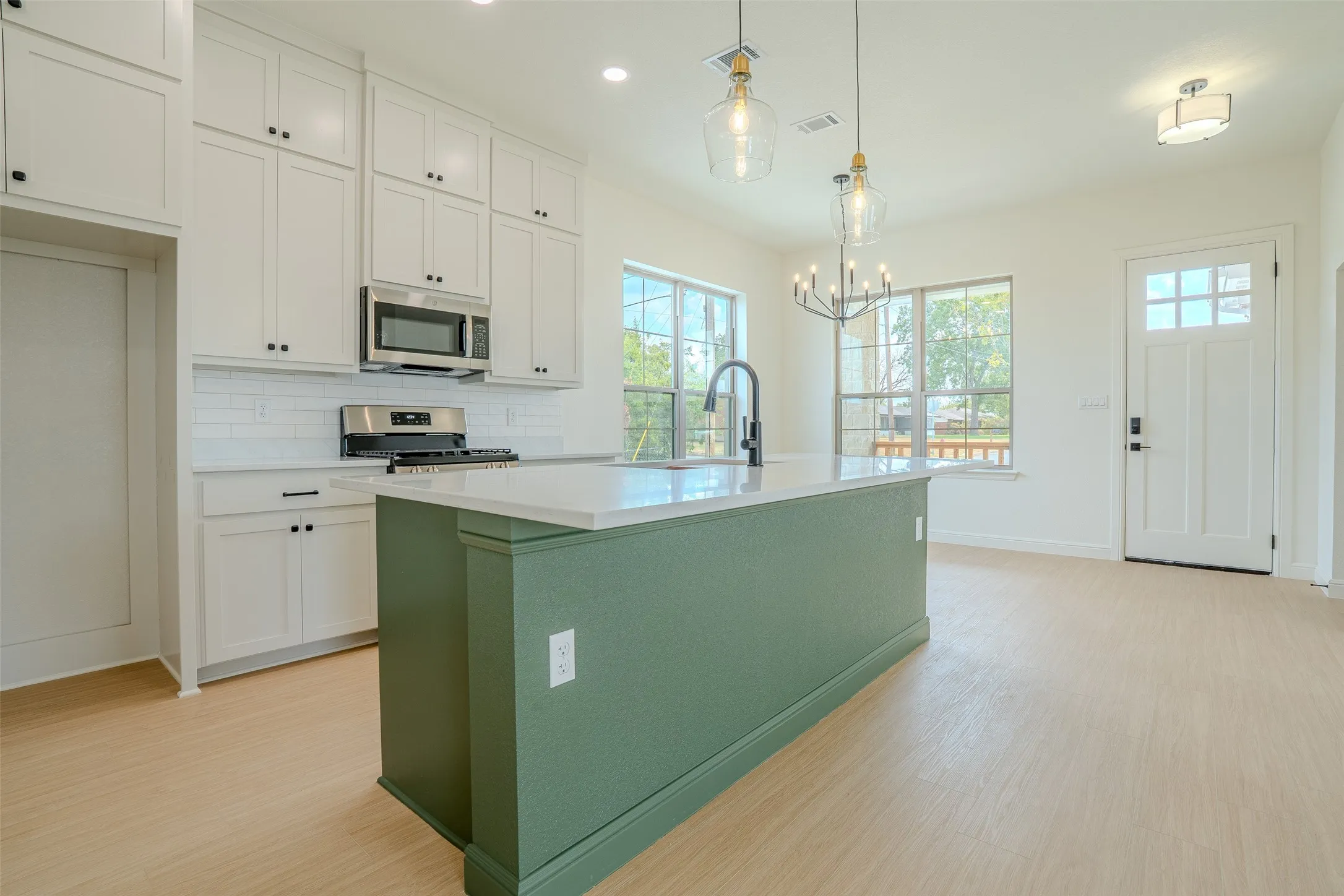 Single Family Residence For Sale in Bosque County , 112 K Street, Meridian, Texas 76665, 3 Bedroom, 2 Bathroom, 2 Garage spaces, 1,618 Sqft, built in 2026, mls#21403849, Real Estate Agent in Meridian, Homes For Sale in Bosque county, Homes For Sale in Meridian, Realtor in Meridian Texas, Real Estate Brokerage Independent Realty Texas, Luminita Cordes Realtor