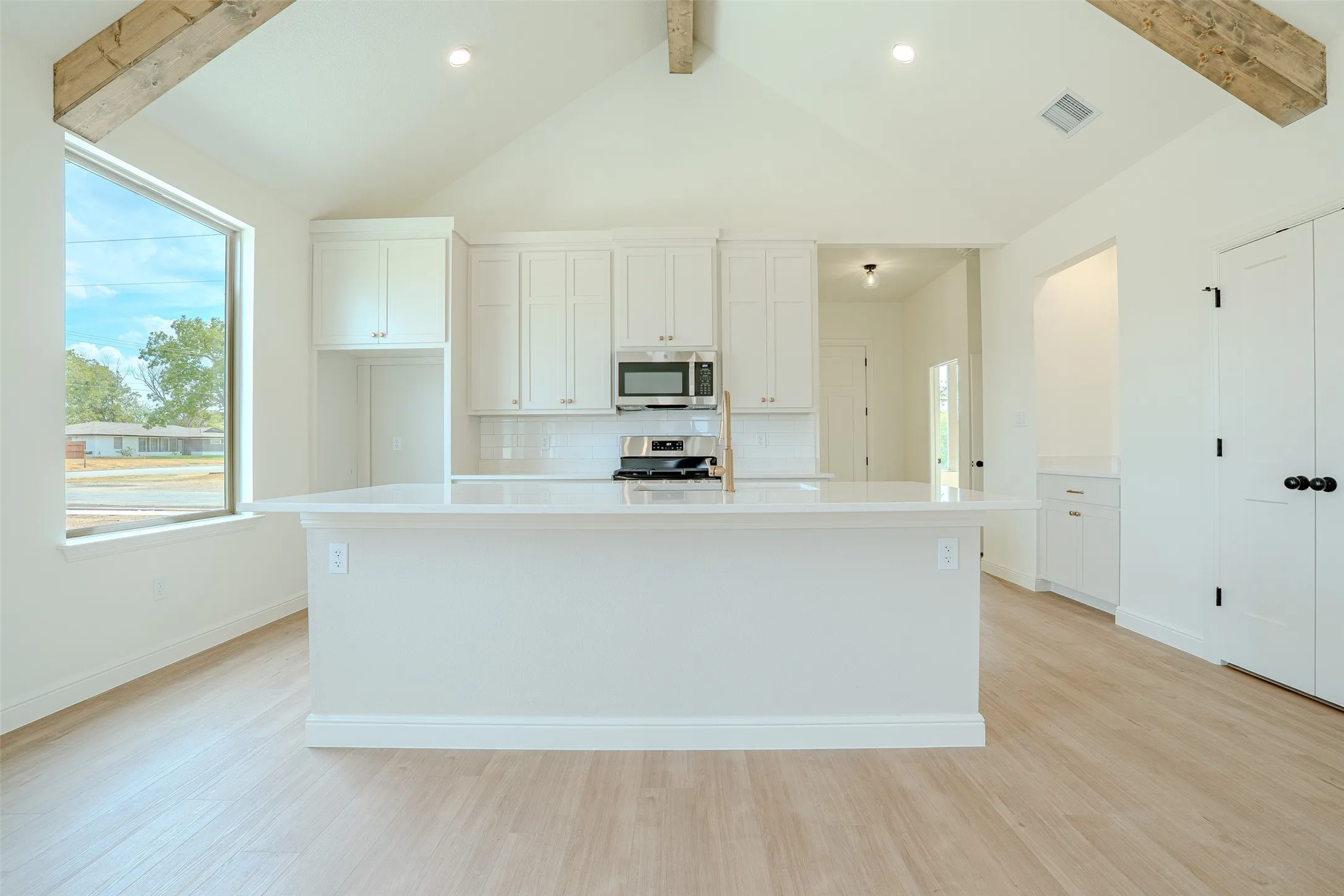 Single Family Residence For Sale in Bosque County , 108 K Street, Meridian, Texas 76665, 3 Bedroom, 2 Bathroom, 2 Garage spaces, 1,466 Sqft, built in 2026, mls#21403673, Real Estate Agent in Meridian, Homes For Sale in Bosque county, Homes For Sale in Meridian, Realtor in Meridian Texas, Real Estate Brokerage Independent Realty Texas, Luminita Cordes Realtor