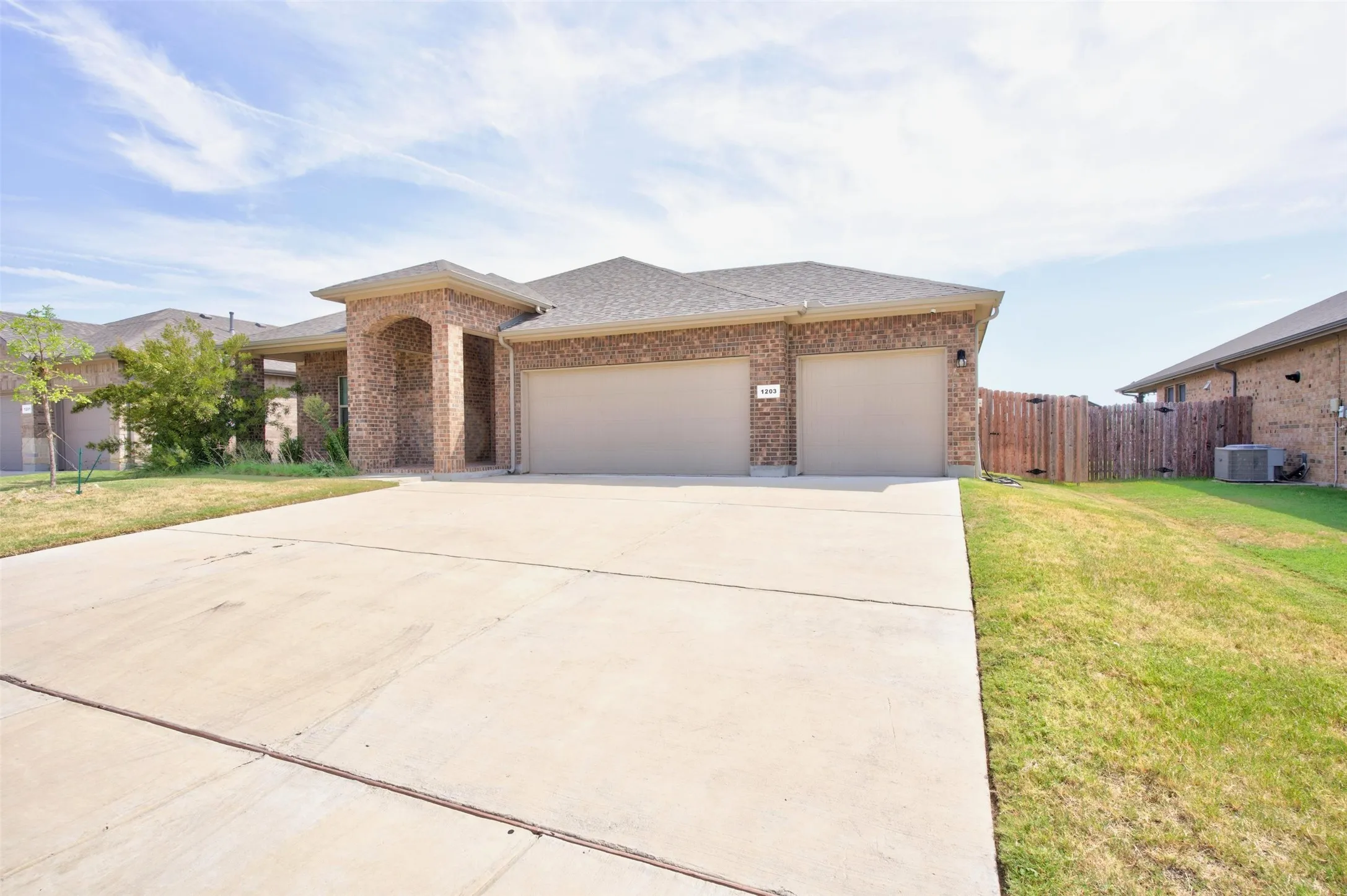 Single Family Residence For Rent in Johnson County , 1203 Larkspur Lane, Cleburne, Texas 76033, 4 Bedroom, 2 Bathroom, 3 Garage spaces, 1,848 Sqft, built in 2020, mls#21407763, Real Estate Agent in Cleburne, Homes For Rent in Johnson county, Homes For Rent in Cleburne, Realtor in Cleburne Texas, Real Estate Brokerage Independent Realty Texas, Luminita Cordes Realtor