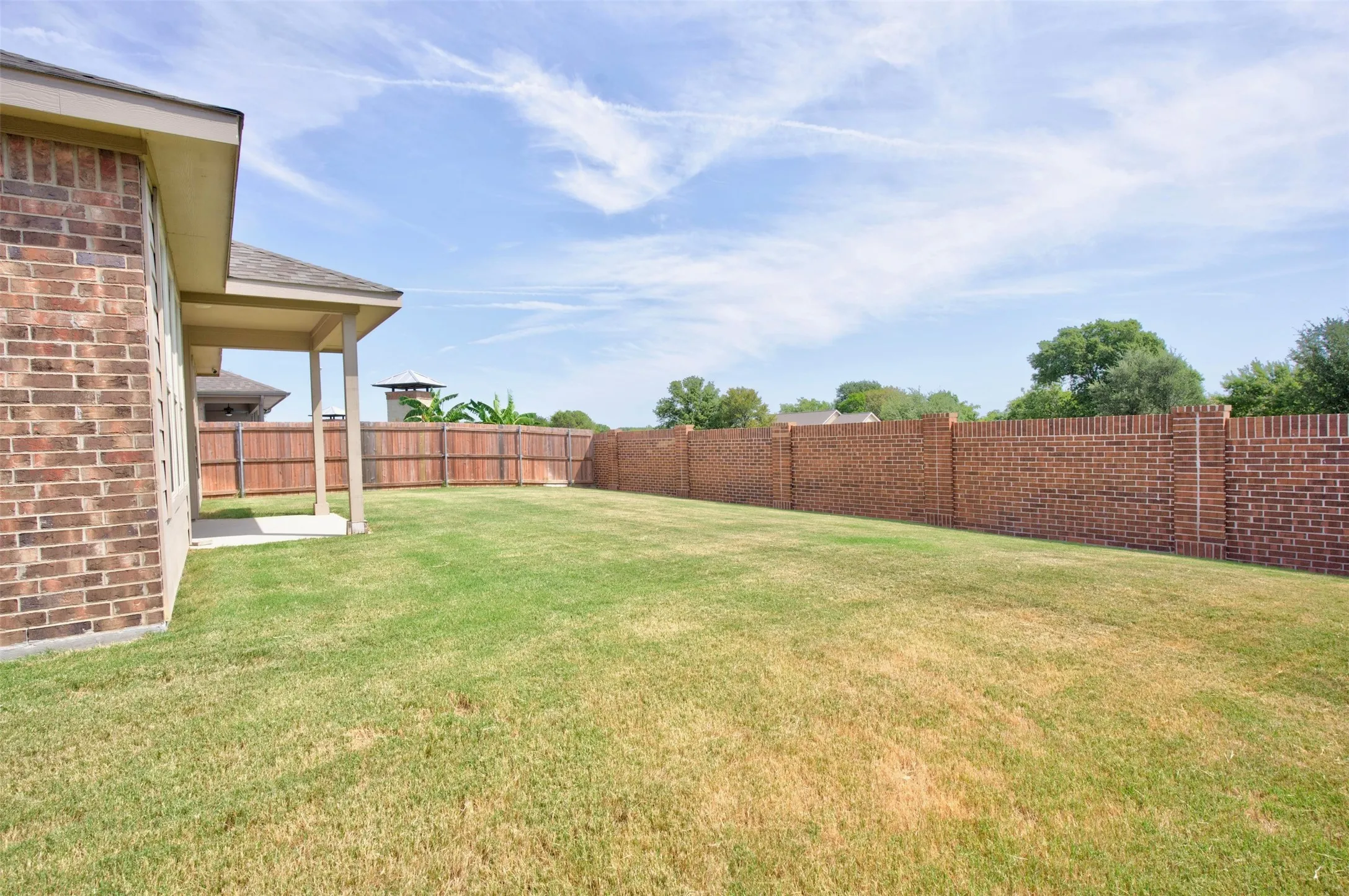 Single Family Residence For Rent in Johnson County , 1203 Larkspur Lane, Cleburne, Texas 76033, 4 Bedroom, 2 Bathroom, 3 Garage spaces, 1,848 Sqft, built in 2020, mls#21407763, Real Estate Agent in Cleburne, Homes For Rent in Johnson county, Homes For Rent in Cleburne, Realtor in Cleburne Texas, Real Estate Brokerage Independent Realty Texas, Luminita Cordes Realtor