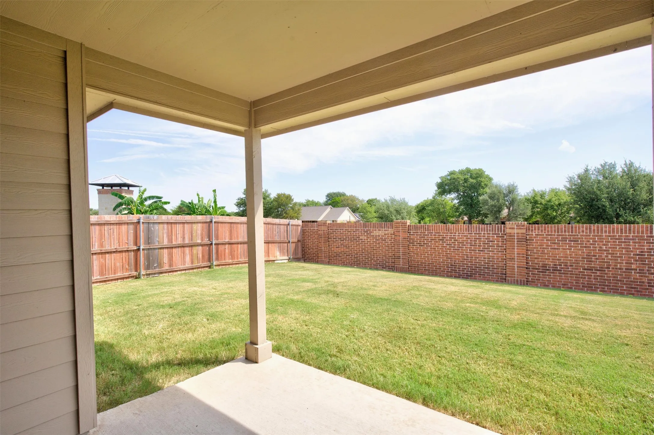 Single Family Residence For Rent in Johnson County , 1203 Larkspur Lane, Cleburne, Texas 76033, 4 Bedroom, 2 Bathroom, 3 Garage spaces, 1,848 Sqft, built in 2020, mls#21407763, Real Estate Agent in Cleburne, Homes For Rent in Johnson county, Homes For Rent in Cleburne, Realtor in Cleburne Texas, Real Estate Brokerage Independent Realty Texas, Luminita Cordes Realtor