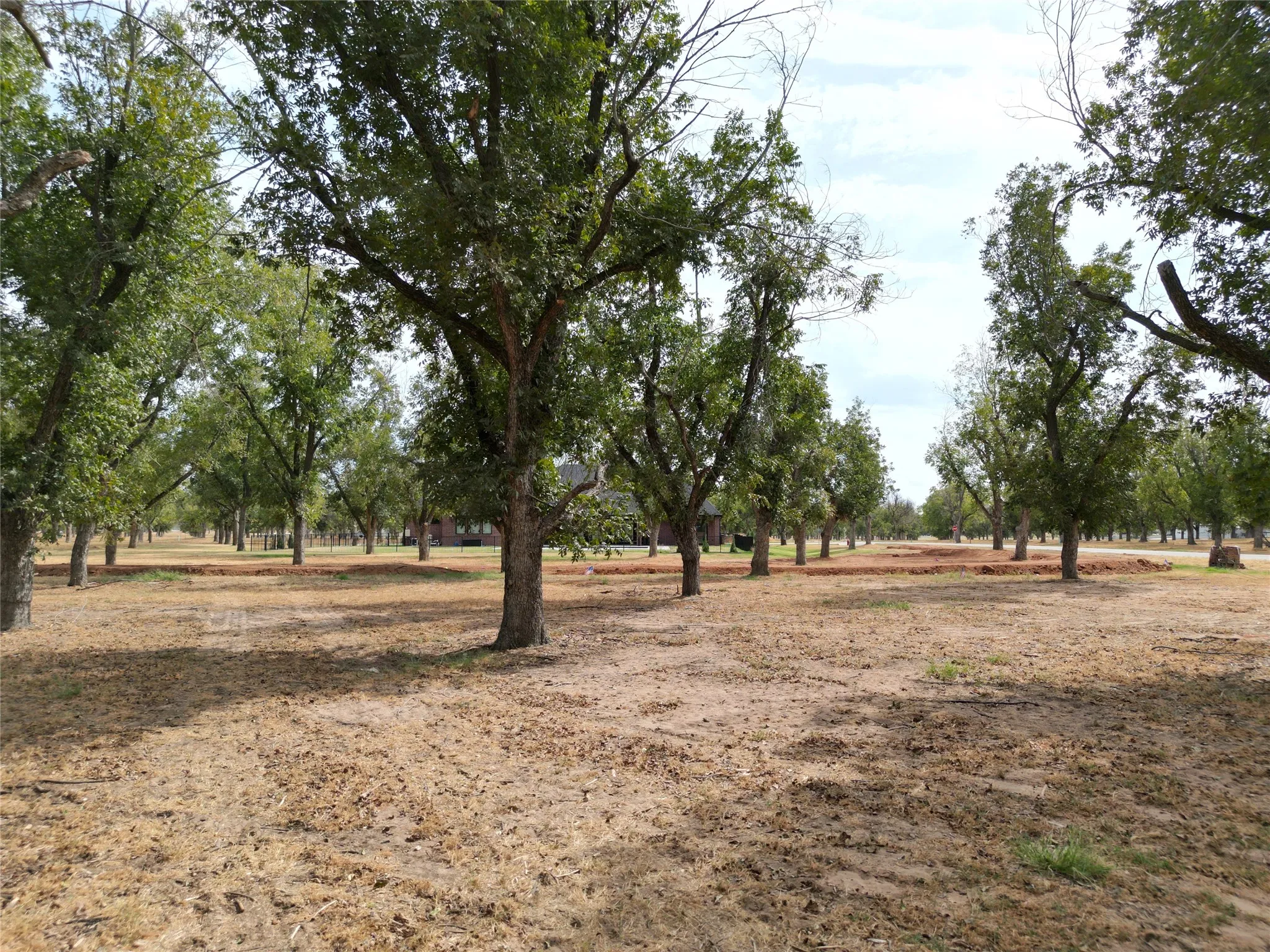 Unimproved Land For Sale in Hood County , 930 E Landings Drive, Granbury, Texas 76049, 0, 0, Garage spaces, 0 Sqft, built in 0, mls#21407769, Real Estate Agent in Granbury, Homes For Sale in Hood county, Homes For Sale in Granbury, Realtor in Granbury Texas, Real Estate Brokerage Independent Realty Texas, Luminita Cordes Realtor