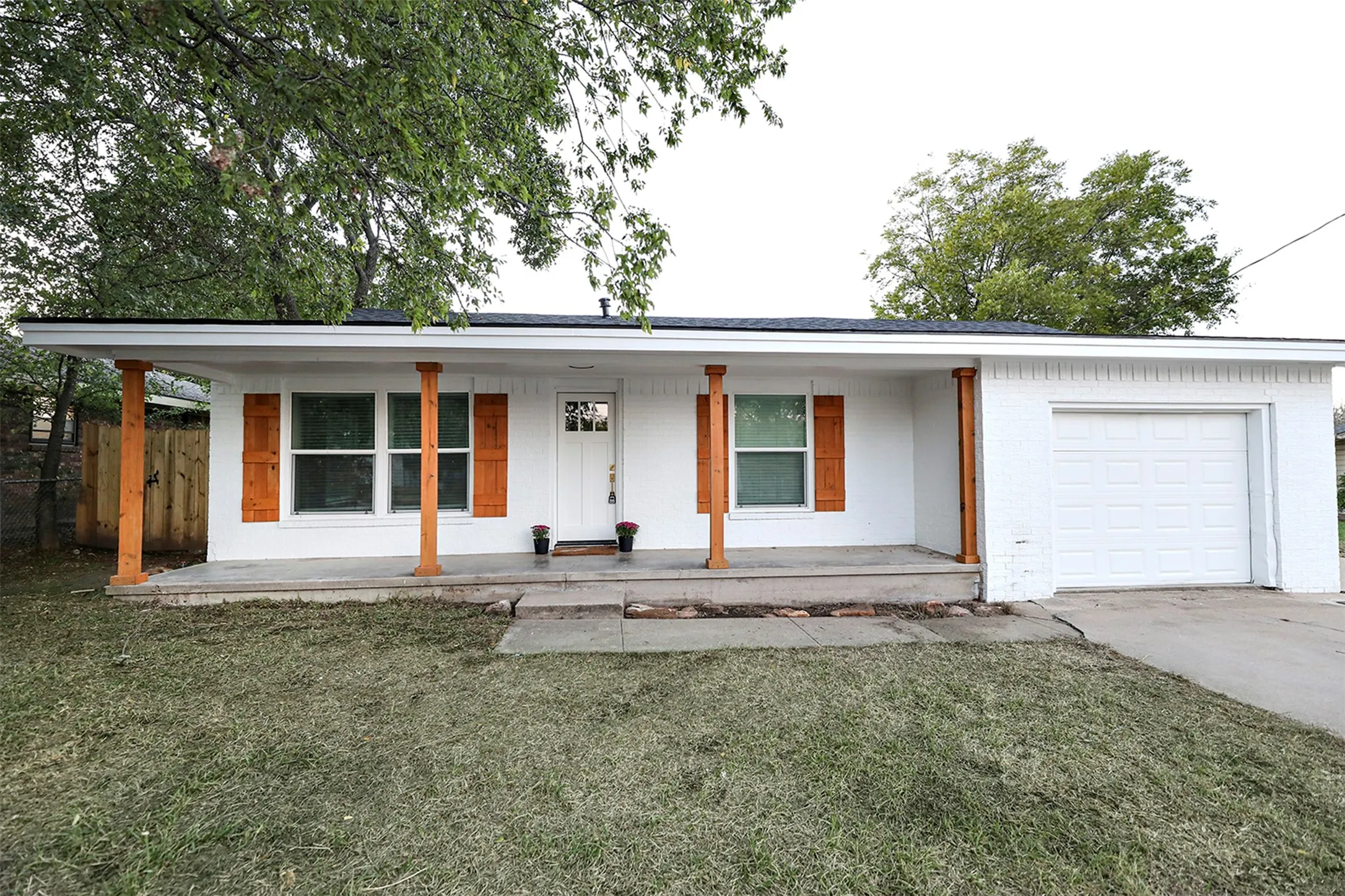 Single Family Residence For Sale